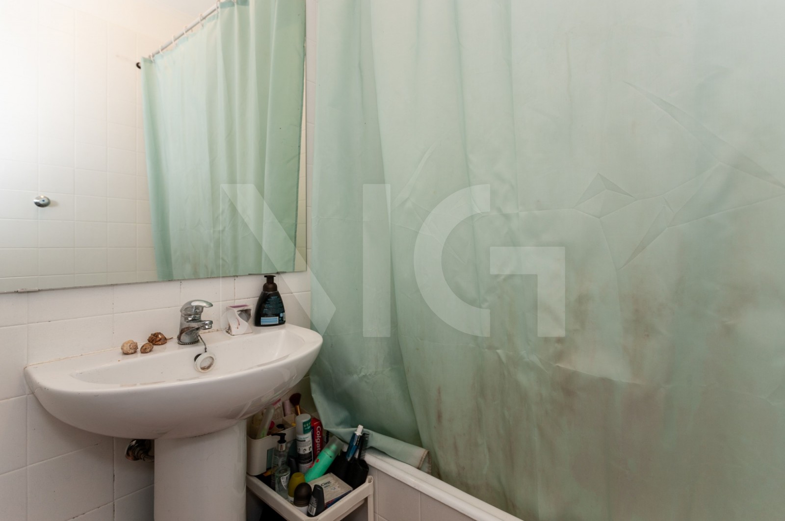 Apartamento T1 para Venda em Ramalde, Porto, Porto - Casa de banho (Imagem 1)