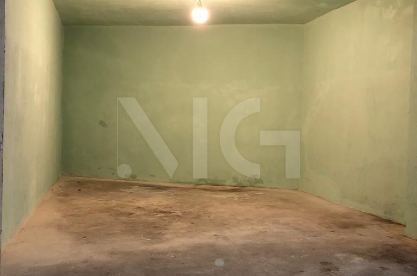 Apartamento T1 para Venda em Ramalde, Porto, Porto - Parqueamento/Garagem (Imagem 2)