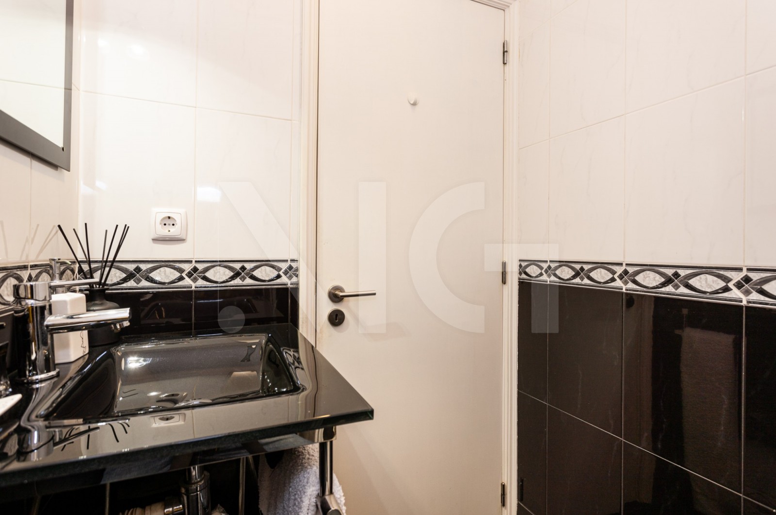 Moradia T3 para Venda em Castêlo da Maia, Maia, Porto - Casa de banho (Imagem 4)