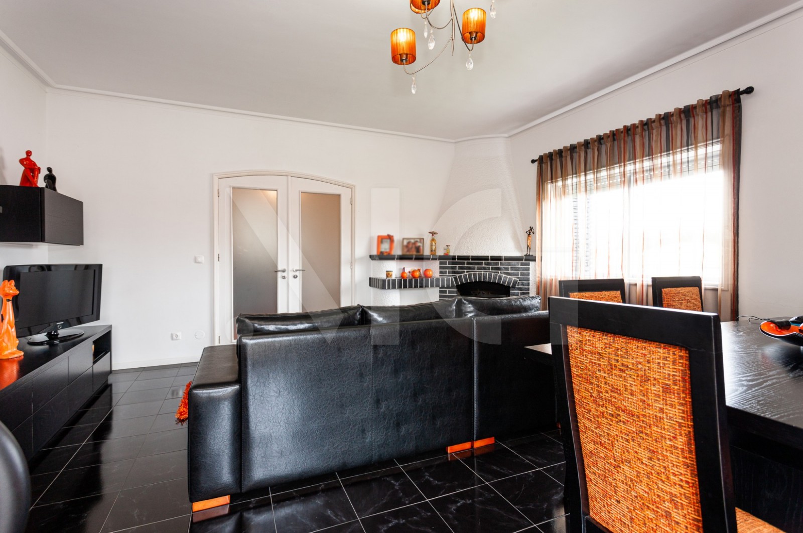 Moradia T3 para Venda em Castêlo da Maia, Maia, Porto - Sala (Imagem 2)