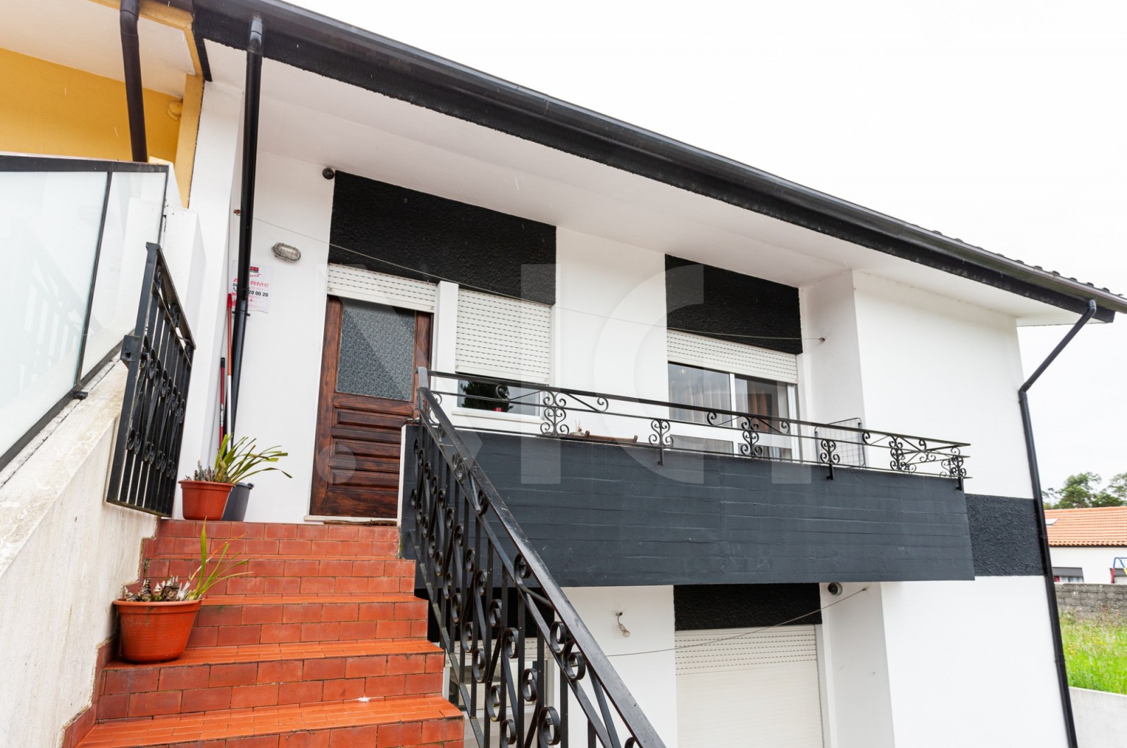 Moradia T3 para Venda em Castêlo da Maia, Maia, Porto - Fachada (Imagem 3)