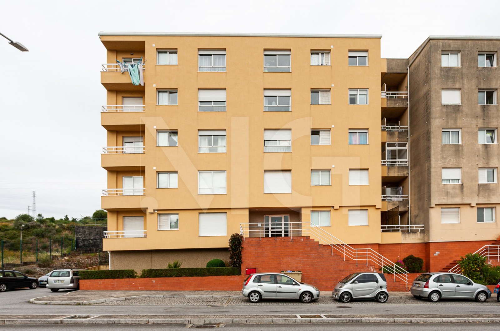 Apartment T2 for For sale in Valongo, Valongo, Porto - Fachada (Imagem 1)