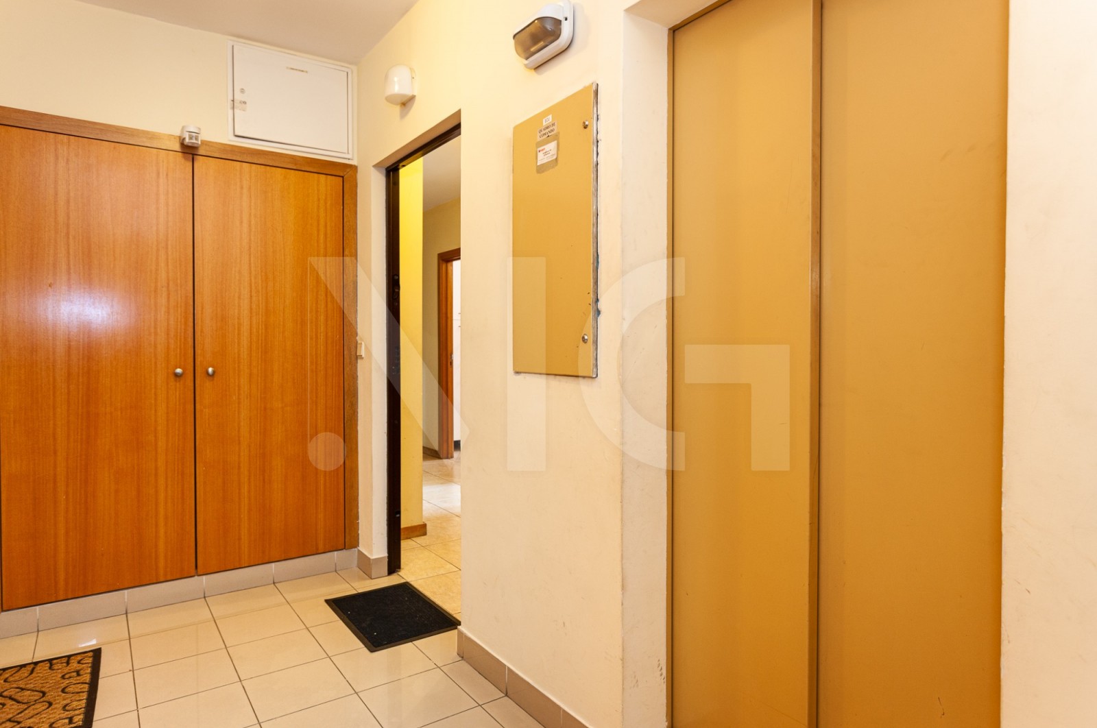 Apartment T2 for For sale in Valongo, Valongo, Porto - Áreas comuns (Imagem 3)