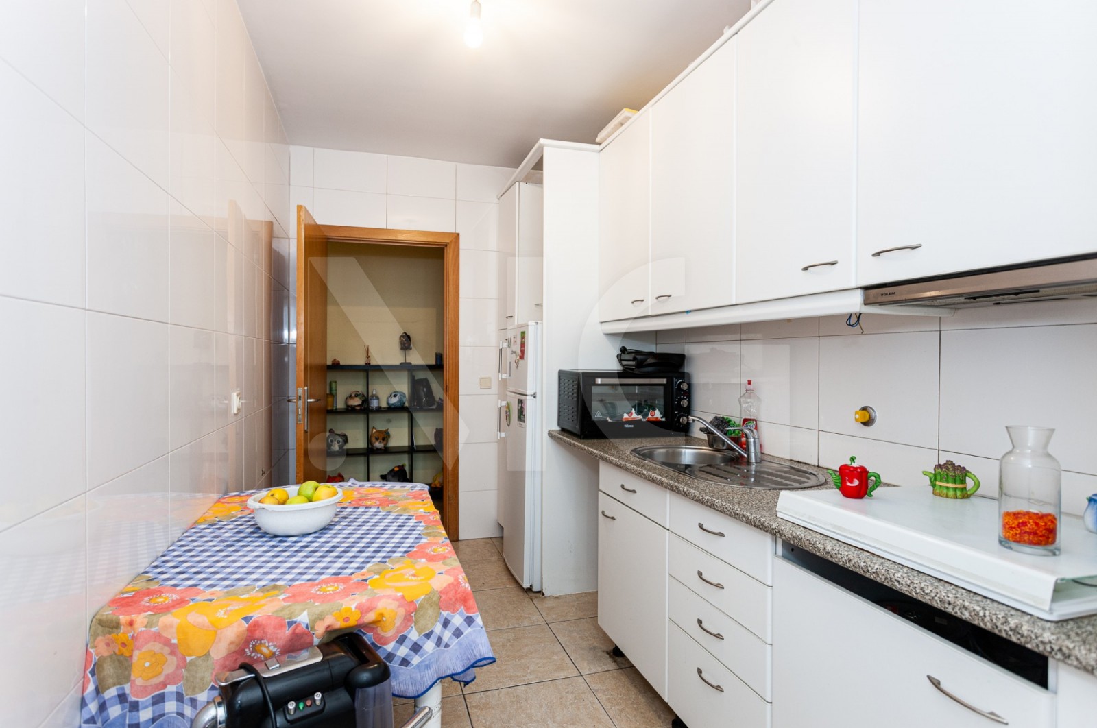 Apartment T2 for For sale in Valongo, Valongo, Porto - Cozinha (Imagem 1)