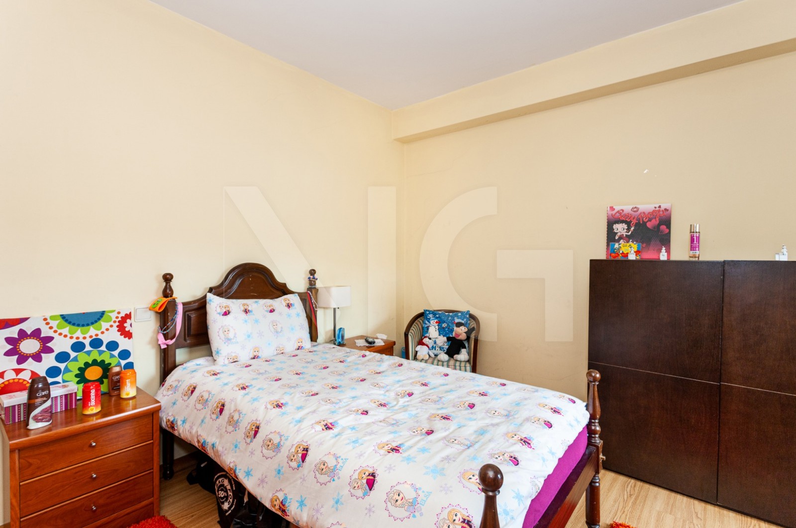 Apartment T2 for For sale in Valongo, Valongo, Porto - Quarto (Imagem 3)