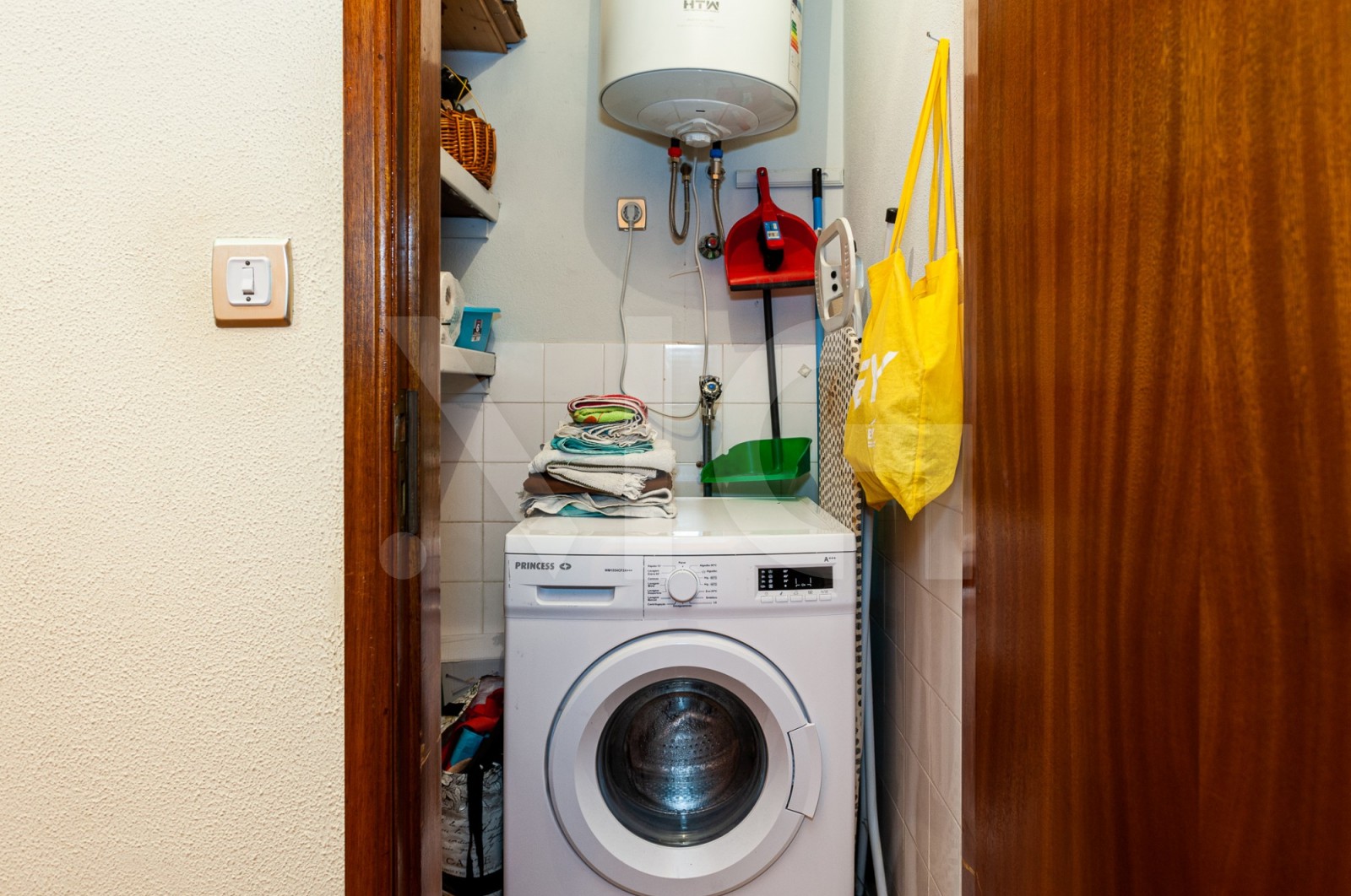 Apartment T3 for Buy in Ermesinde, Valongo, Porto - Arrecadação/Anexo (Imagem 1)