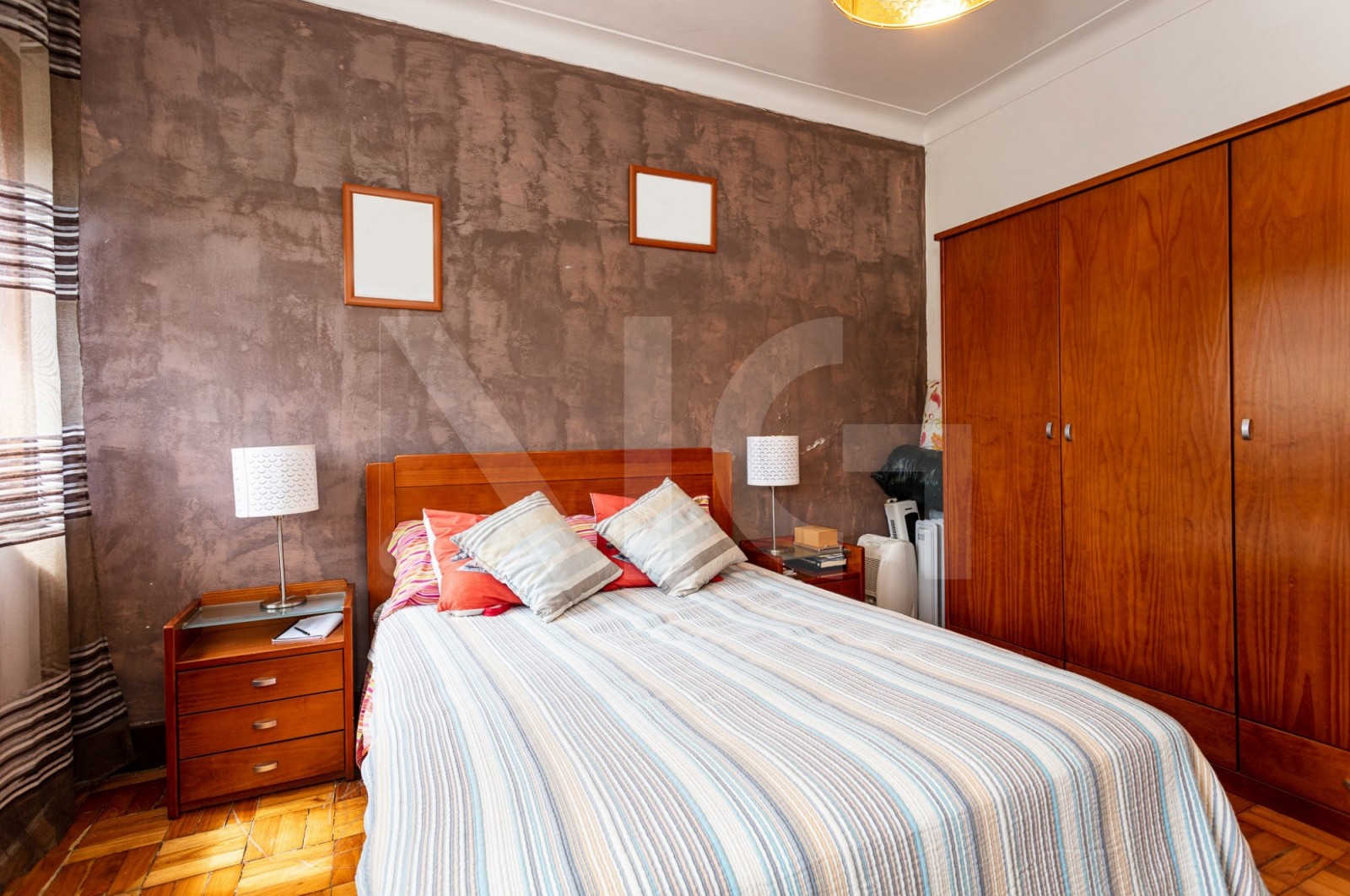 Apartment T3+1 for For sale in Mafamude e Vilar do Paraíso, Vila Nova de Gaia, Porto - Quarto (Imagem 3)