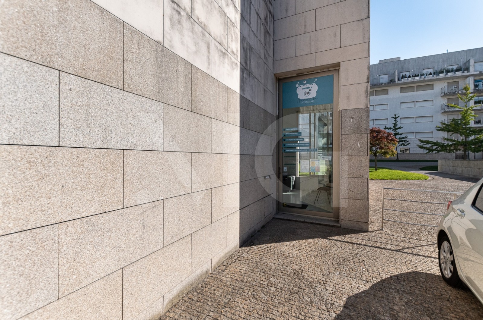 Comércio para Trespasse em Ramalde, Porto, Porto - Fachada (Imagem 1)