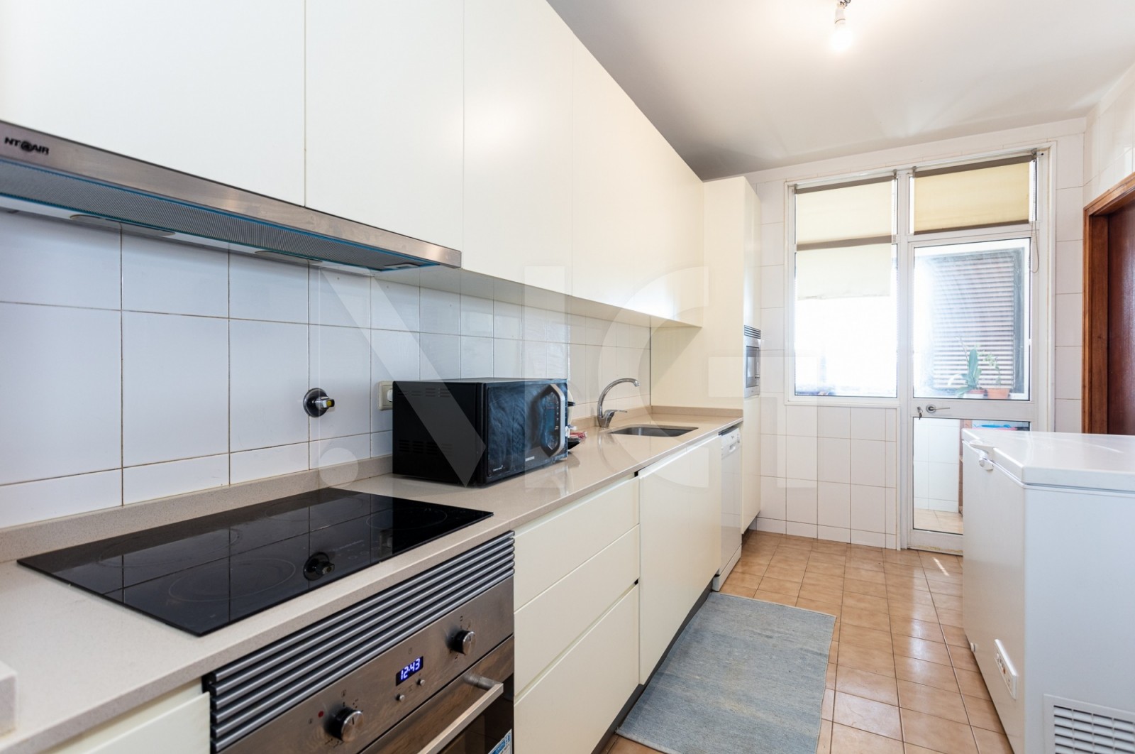 Apartamento T2+1 para Venda em Moreira, Maia, Porto - Cozinha (Imagem 1)