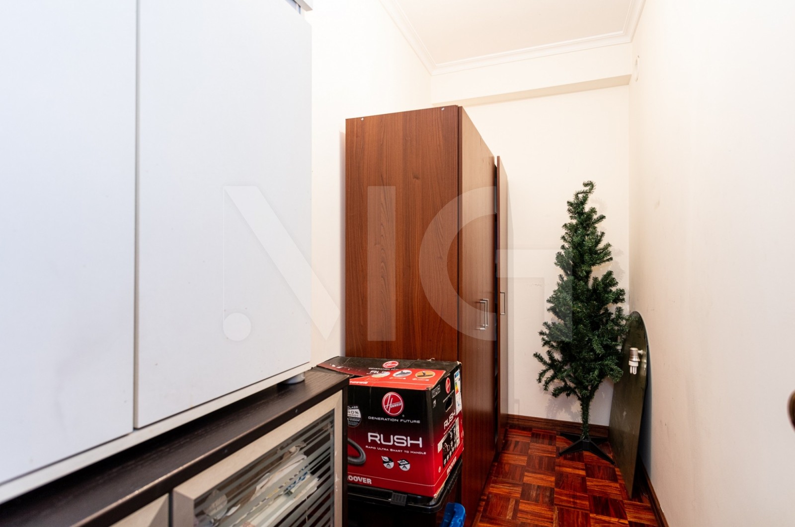 Apartamento T2+1 para Venda em Moreira, Maia, Porto - Corredor (Imagem 2)