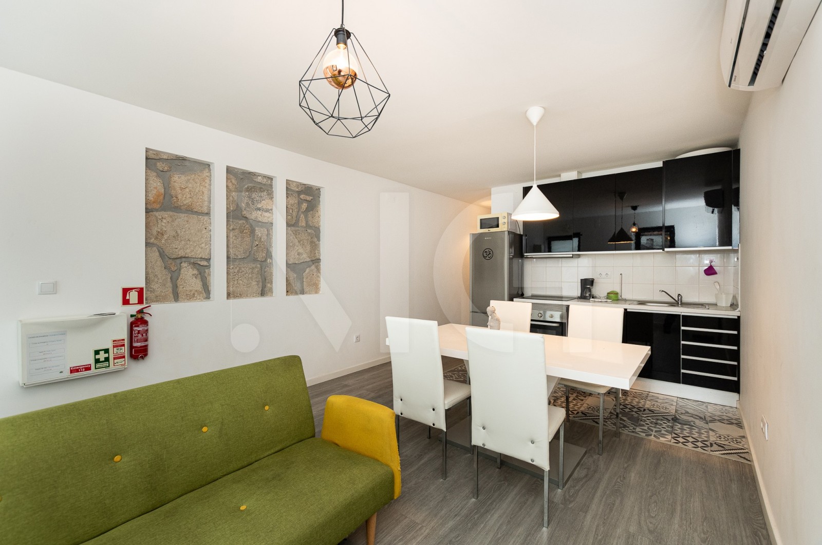 Moradia T1+1 para Venda em Campanhã, Porto, Porto - Sala (Imagem 1)