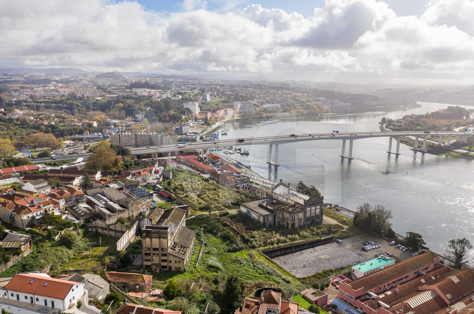 Moradia T1+1 para Venda em Campanhã, Porto, Porto - Área envolvente (Imagem 4)