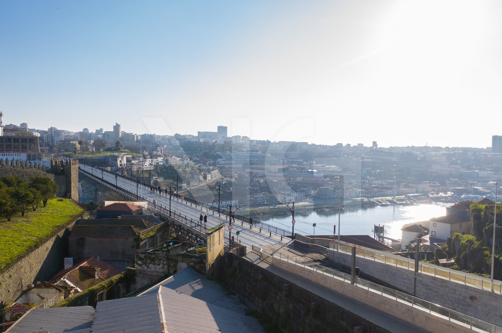 Office for Buy in Cedofeita, Santo Ildefonso, Sé, Miragaia, São Nicolau e Vitória, Porto, Porto - Área envolvente (Imagem 1)