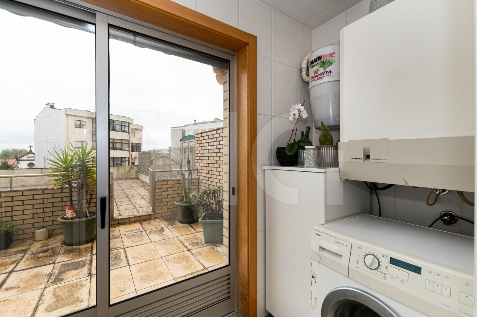 Apartamento T4 para Venda em Águas Santas, Maia, Porto - Cozinha (Imagem 3)