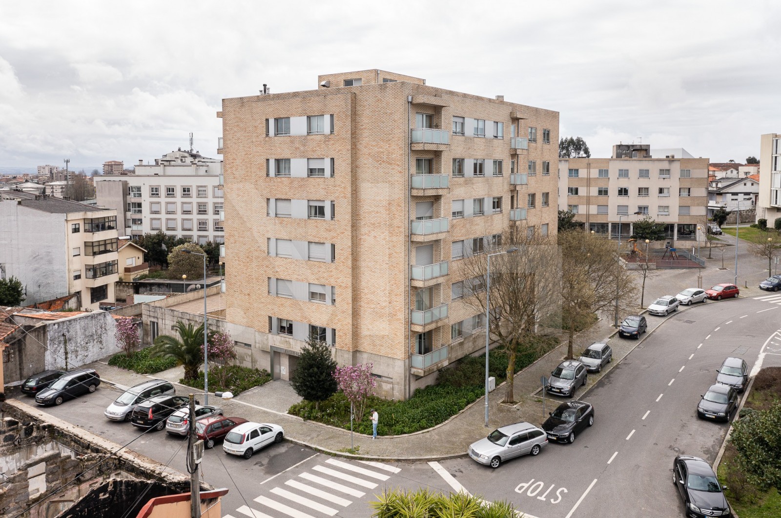 Apartamento T4 para Venda em Águas Santas, Maia, Porto - Área envolvente (Imagem 1)