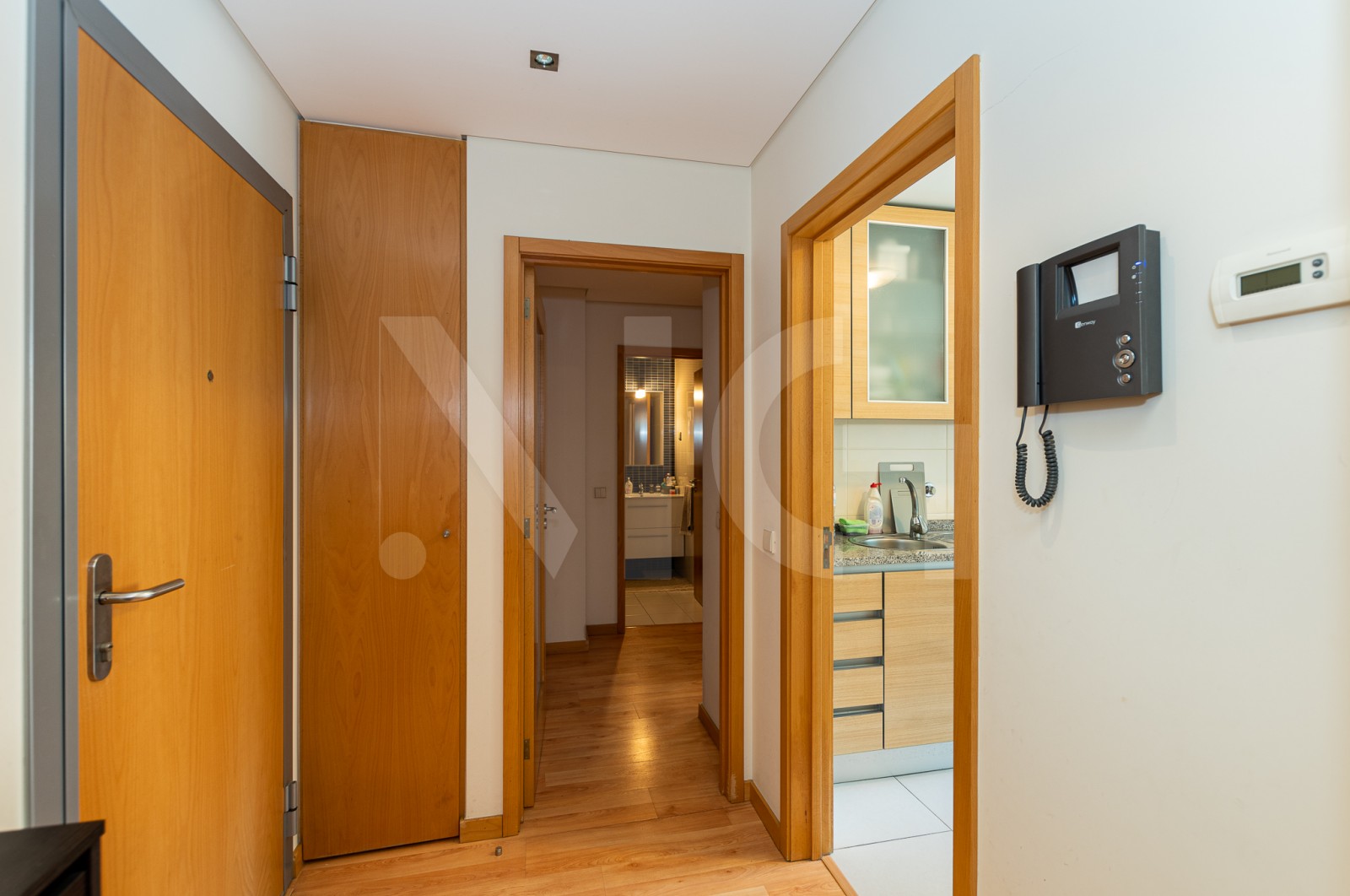 Apartamento T1 para Venda em Santa Marinha e São Pedro da Afurada, Vila Nova de Gaia, Porto - Hall de entrada (Imagem 2)