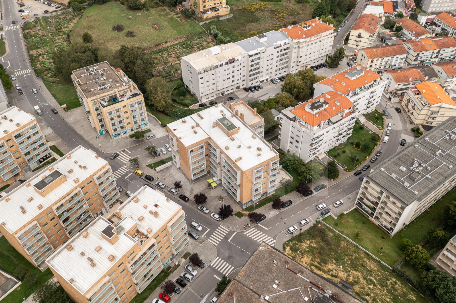 Apartamento T1 para Venda em Santa Marinha e São Pedro da Afurada, Vila Nova de Gaia, Porto - Área envolvente (Imagem 3)