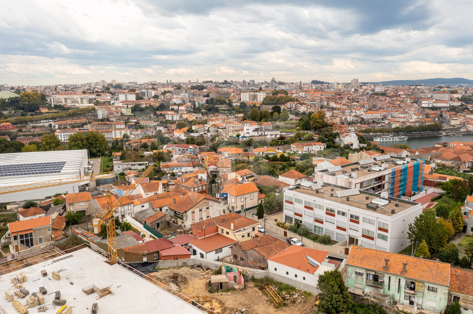 Moradia T2 para Venda em Santa Marinha e São Pedro da Afurada, Vila Nova de Gaia, Porto - Área envolvente (Imagem 12)