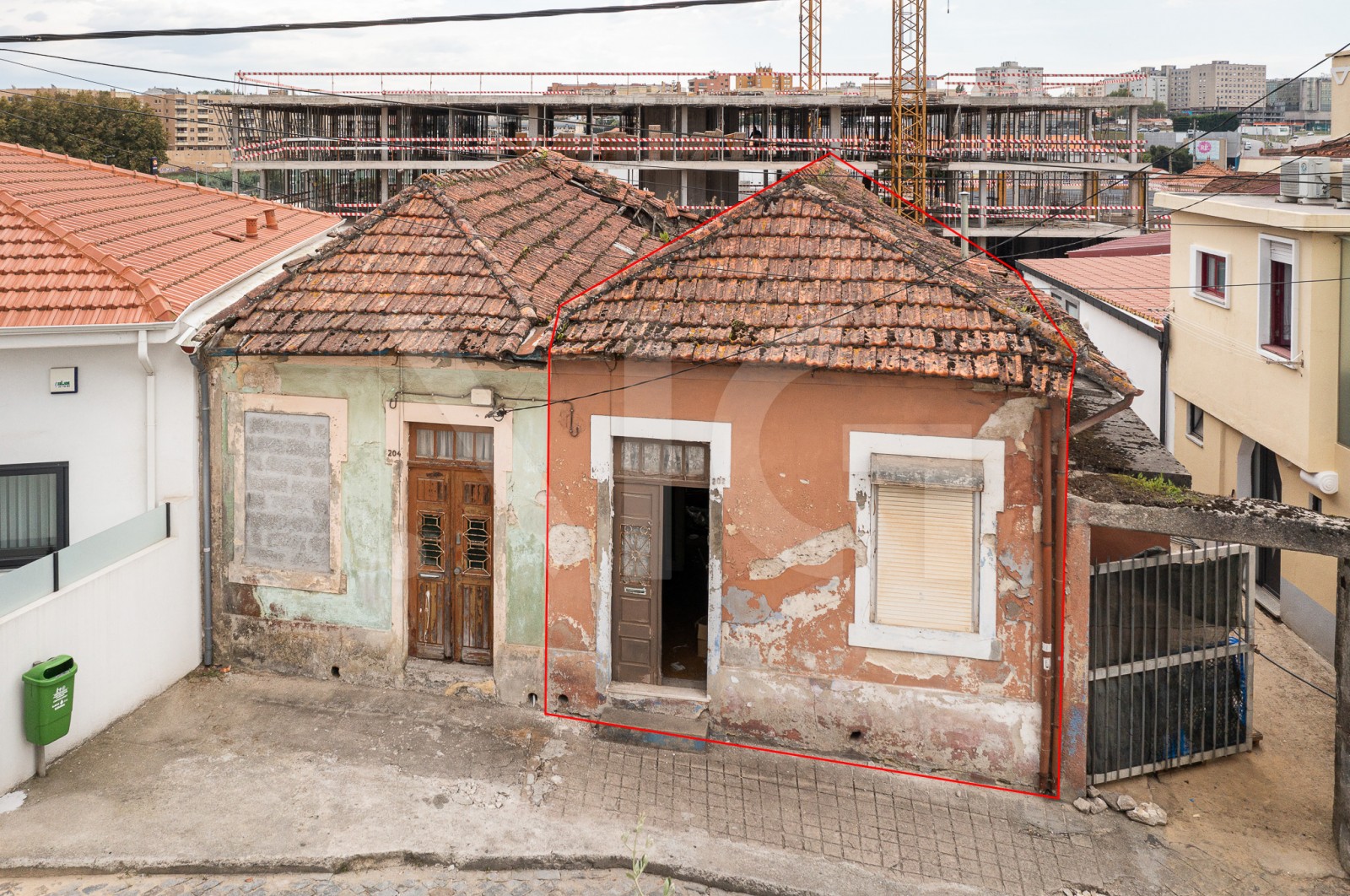 Moradia T2 para Venda em Santa Marinha e São Pedro da Afurada, Vila Nova de Gaia, Porto - Fachada (Imagem 7)
