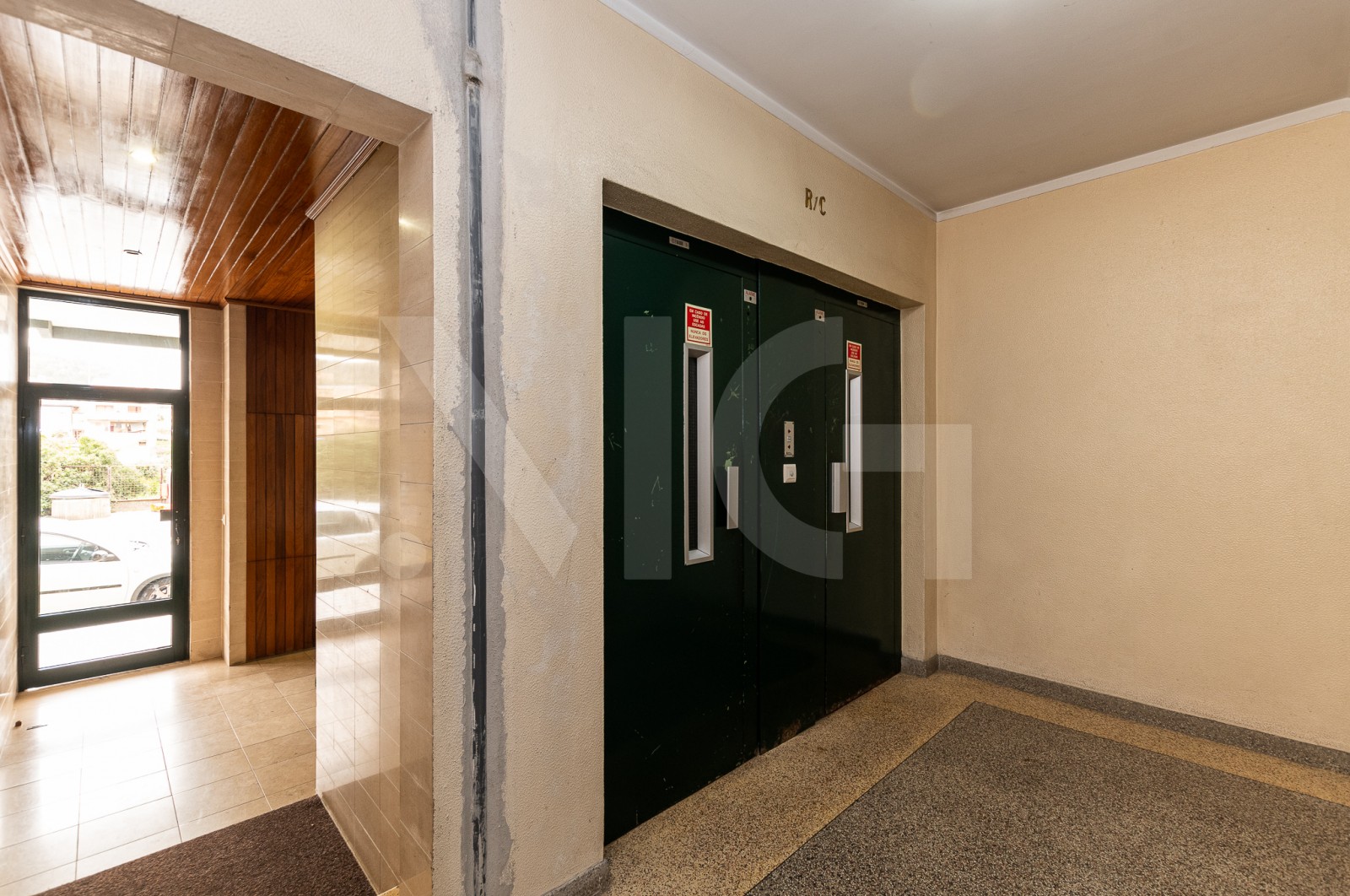 Apartment T2+1 for For sale in Alfena, Valongo, Porto - Áreas comuns (Imagem 1)
