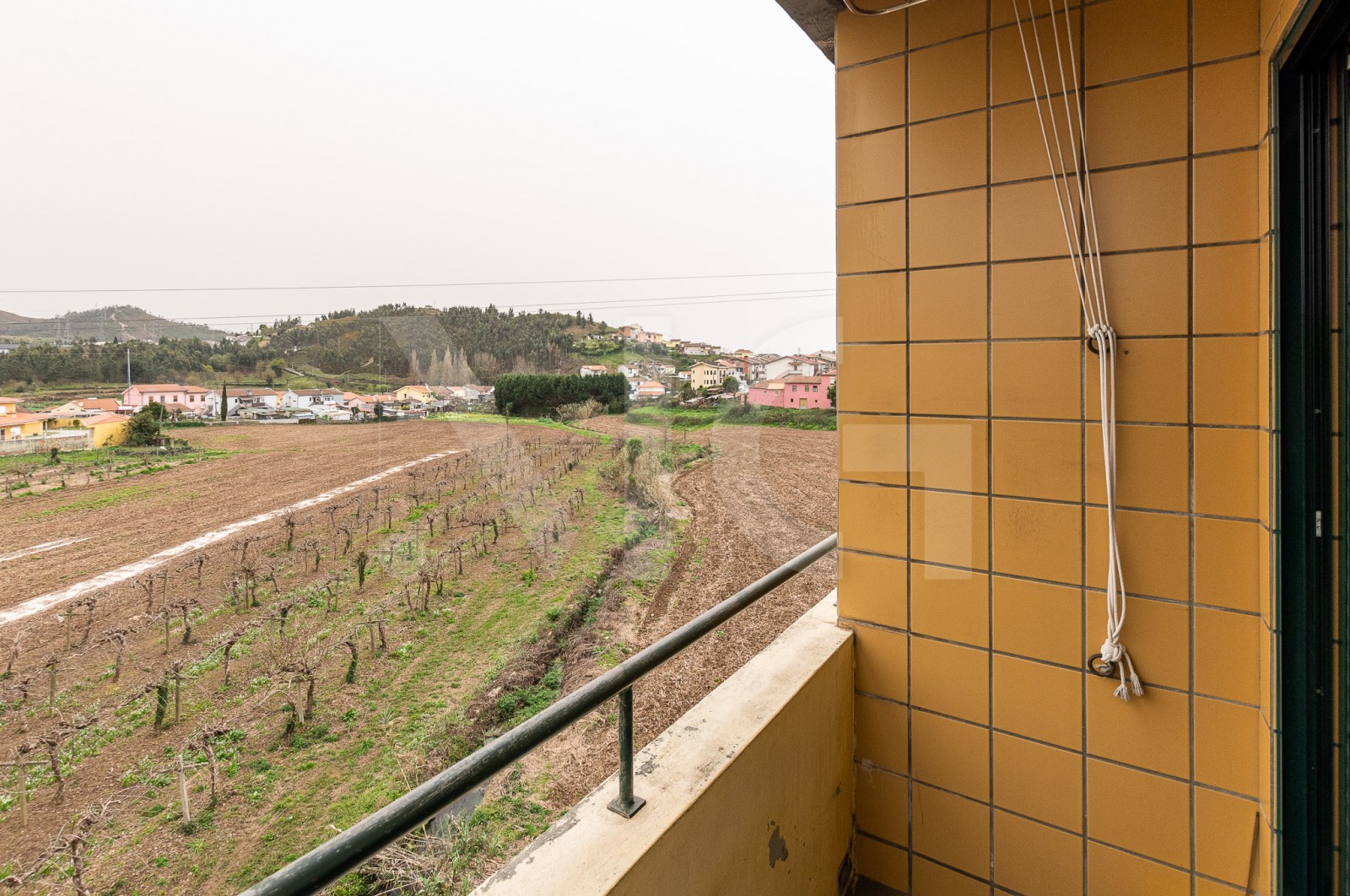 Apartment T2+1 for For sale in Alfena, Valongo, Porto - Varanda (Imagem 2)