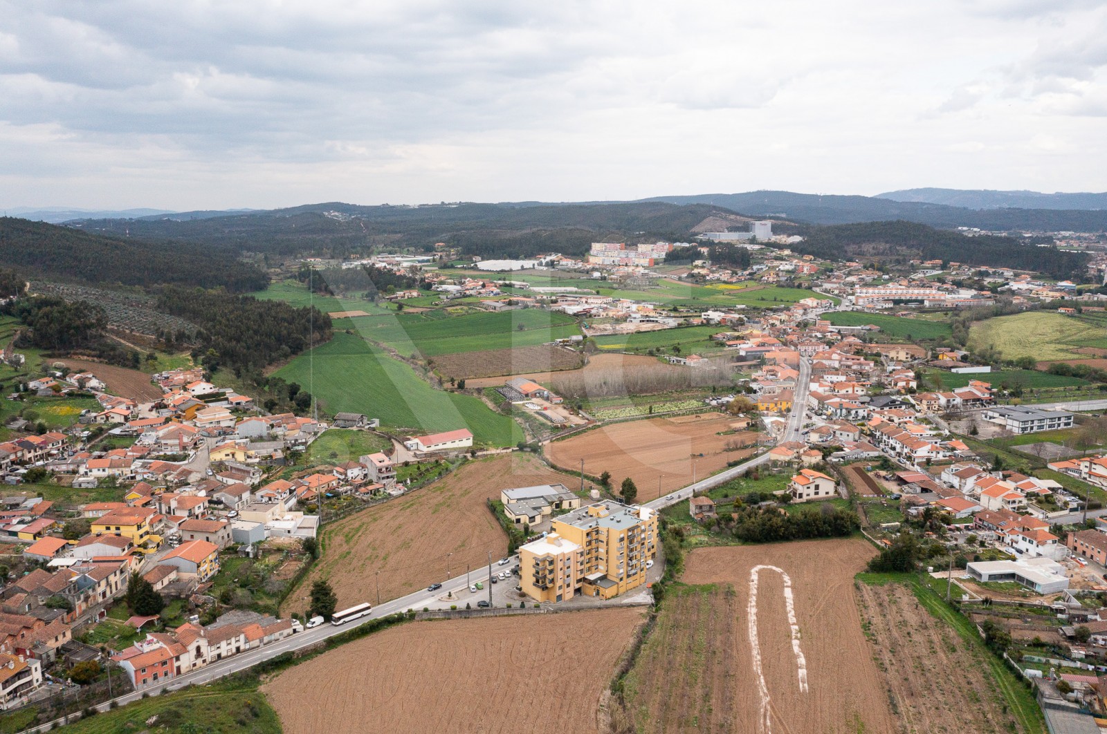 Apartment T2+1 for For sale in Alfena, Valongo, Porto - Área envolvente (Imagem 6)