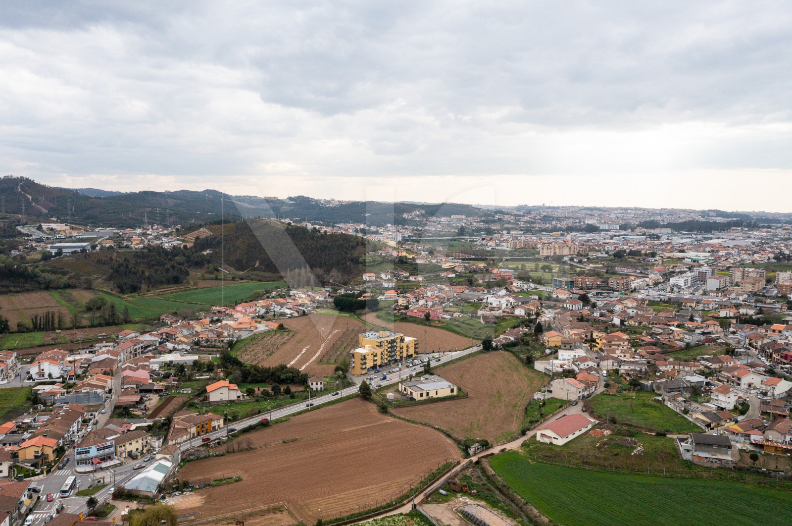 Apartment T2+1 for For sale in Alfena, Valongo, Porto - Área envolvente (Imagem 8)