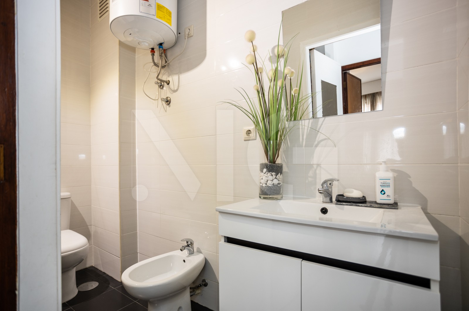 Apartamento T1 para Venda em Paranhos, Porto, Porto - Casa de banho (Imagem 1)