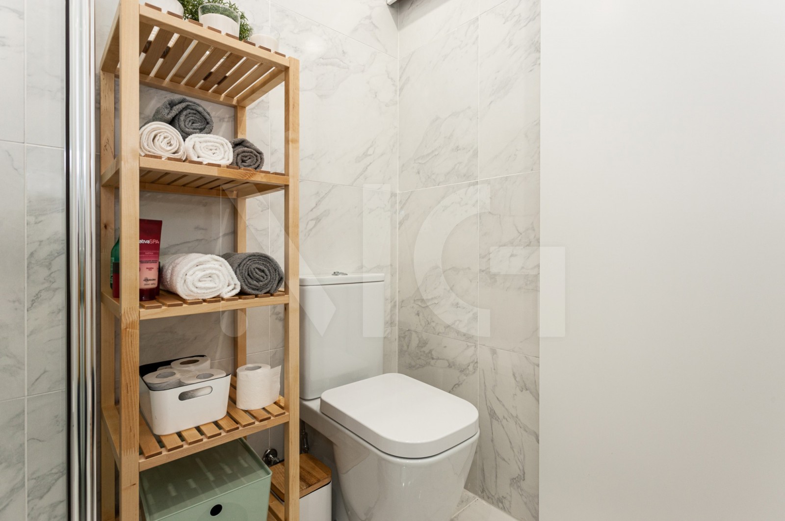 Apartment T1 for For sale in Paranhos, Porto, Porto - Casa de banho (Imagem 2)