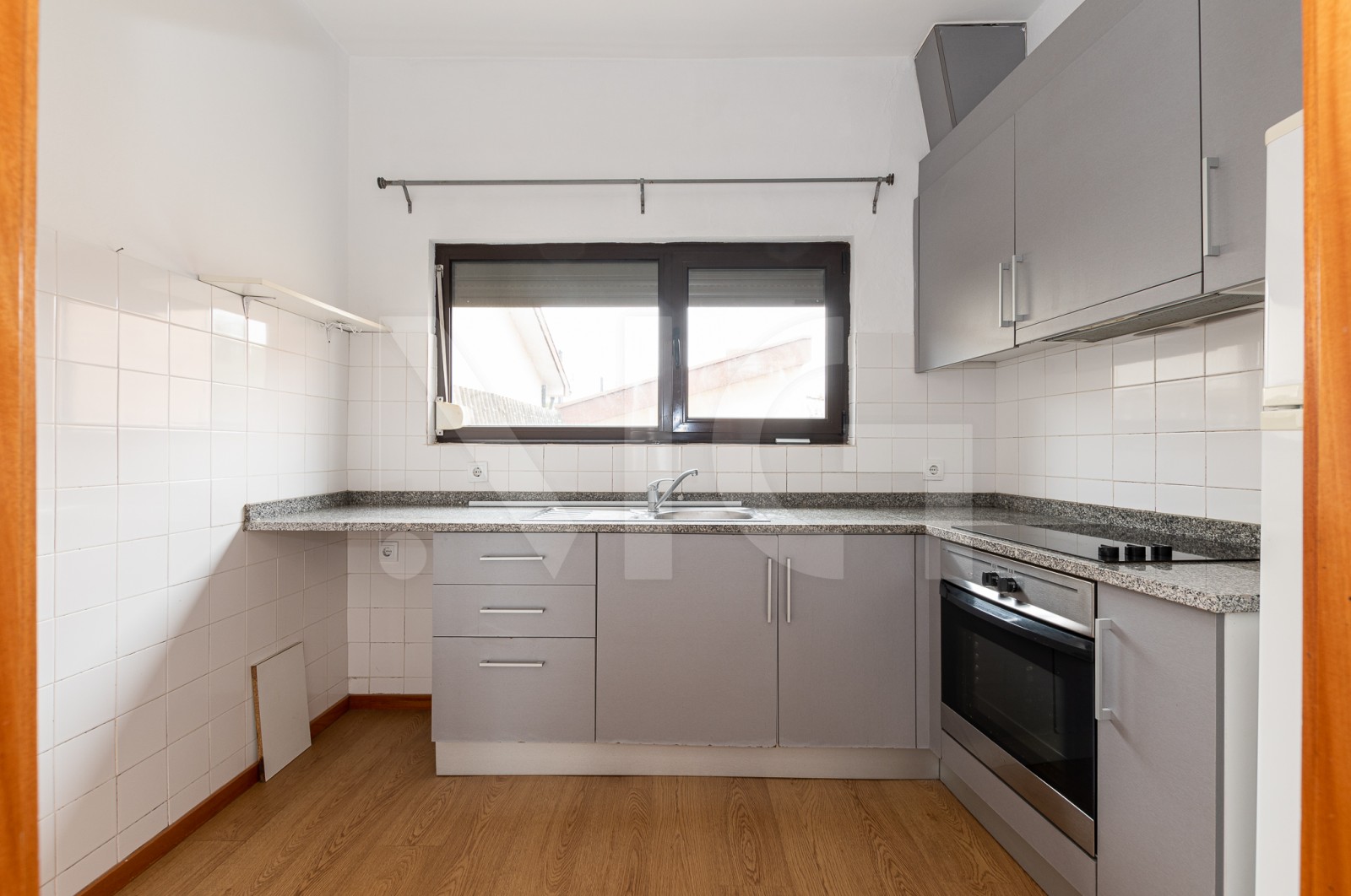 Moradia T3 para Venda em Baguim do Monte (Rio Tinto), Gondomar, Porto - Cozinha (Imagem 5)