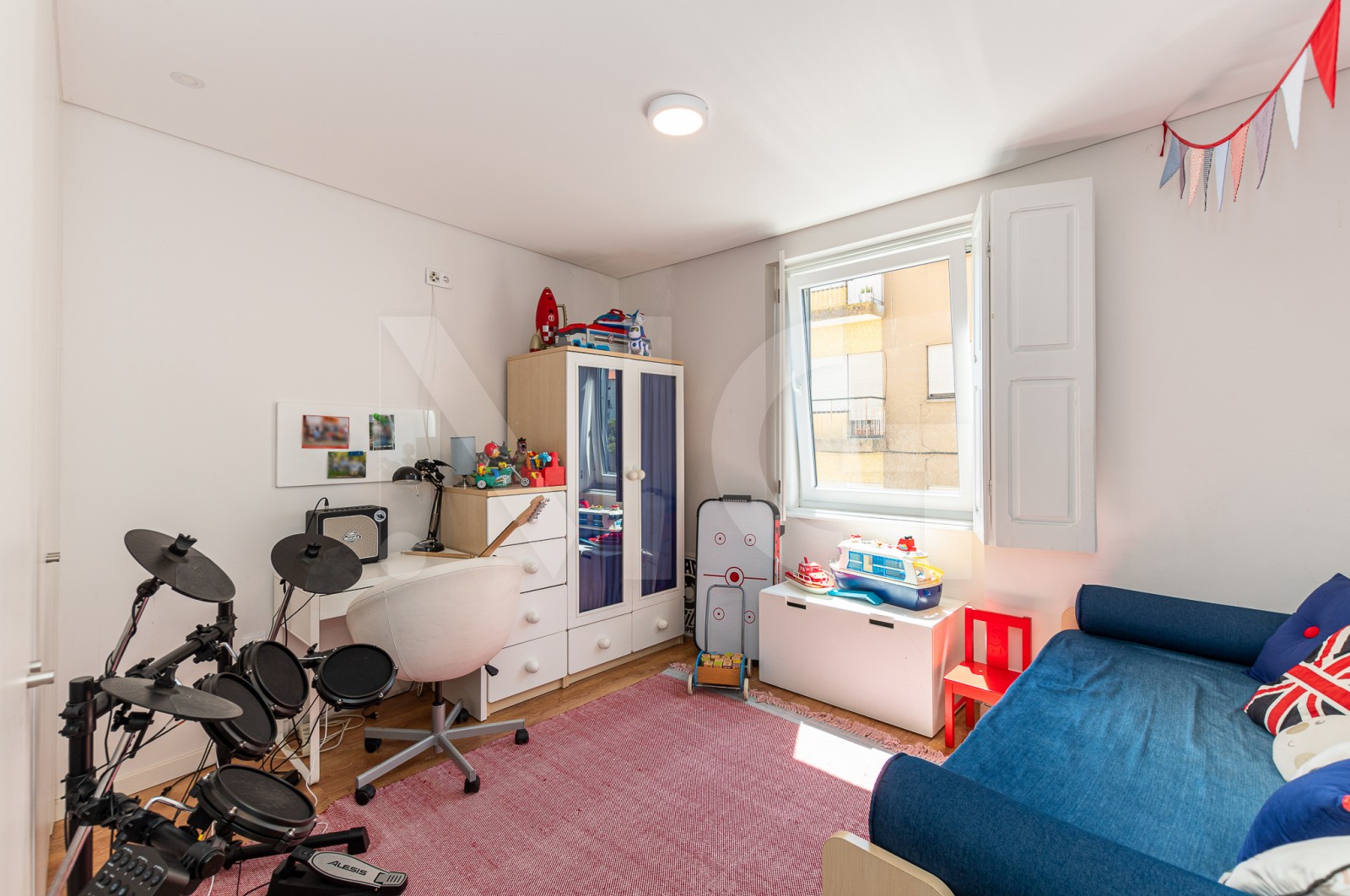 House T3+1 for For sale in Cedofeita, Santo Ildefonso, Sé, Miragaia, São Nicolau e Vitória, Porto, Porto - Quarto (Imagem 4)