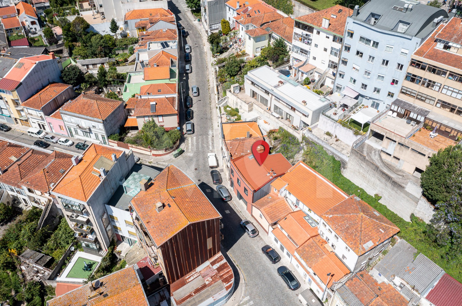 House T3+1 for For sale in Cedofeita, Santo Ildefonso, Sé, Miragaia, São Nicolau e Vitória, Porto, Porto - Área envolvente (Imagem 3)