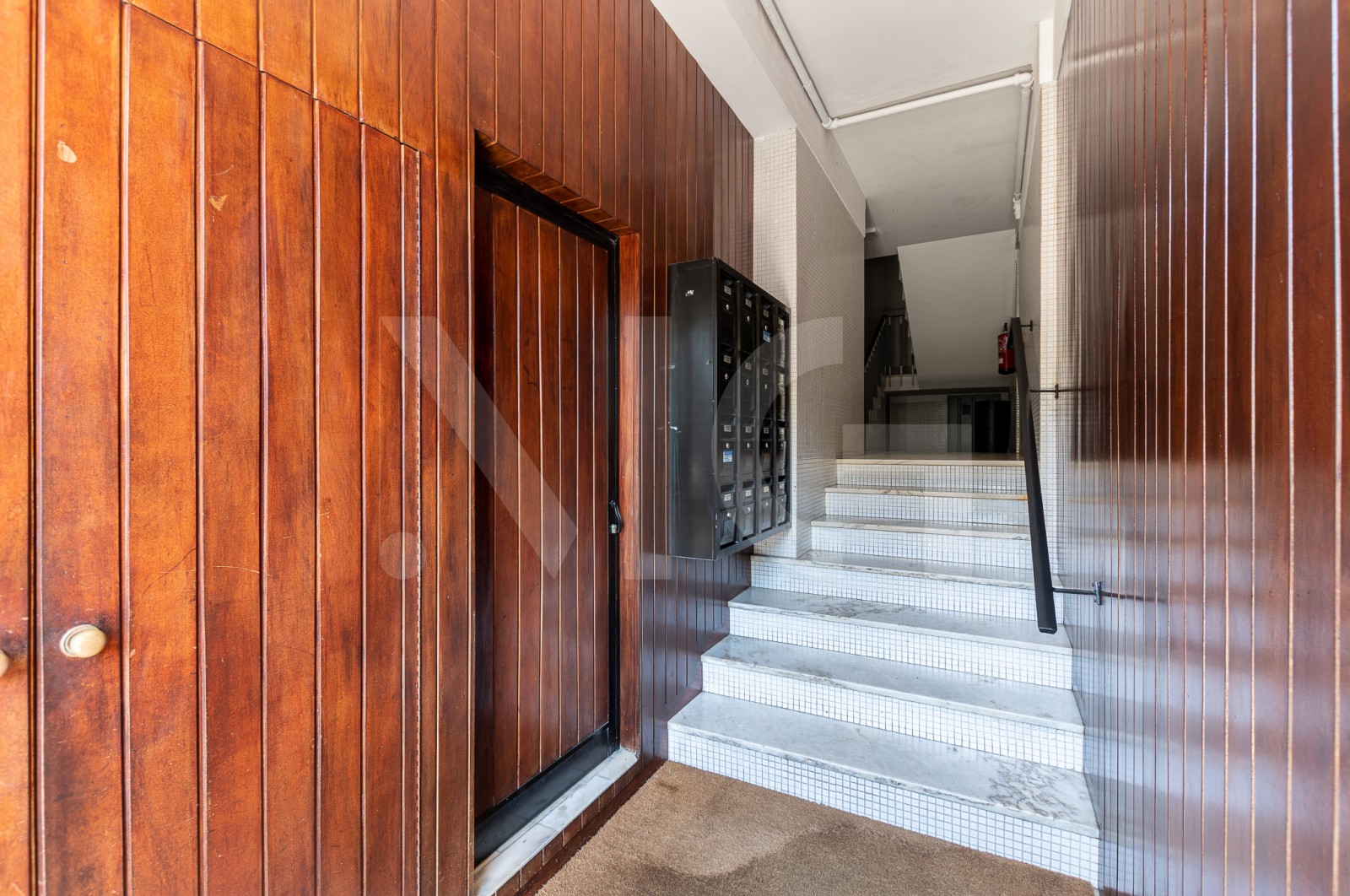 Apartamento T2 para Venda em Aldoar, Foz do Douro e Nevogilde, Porto, Porto - Áreas comuns (Imagem 1)