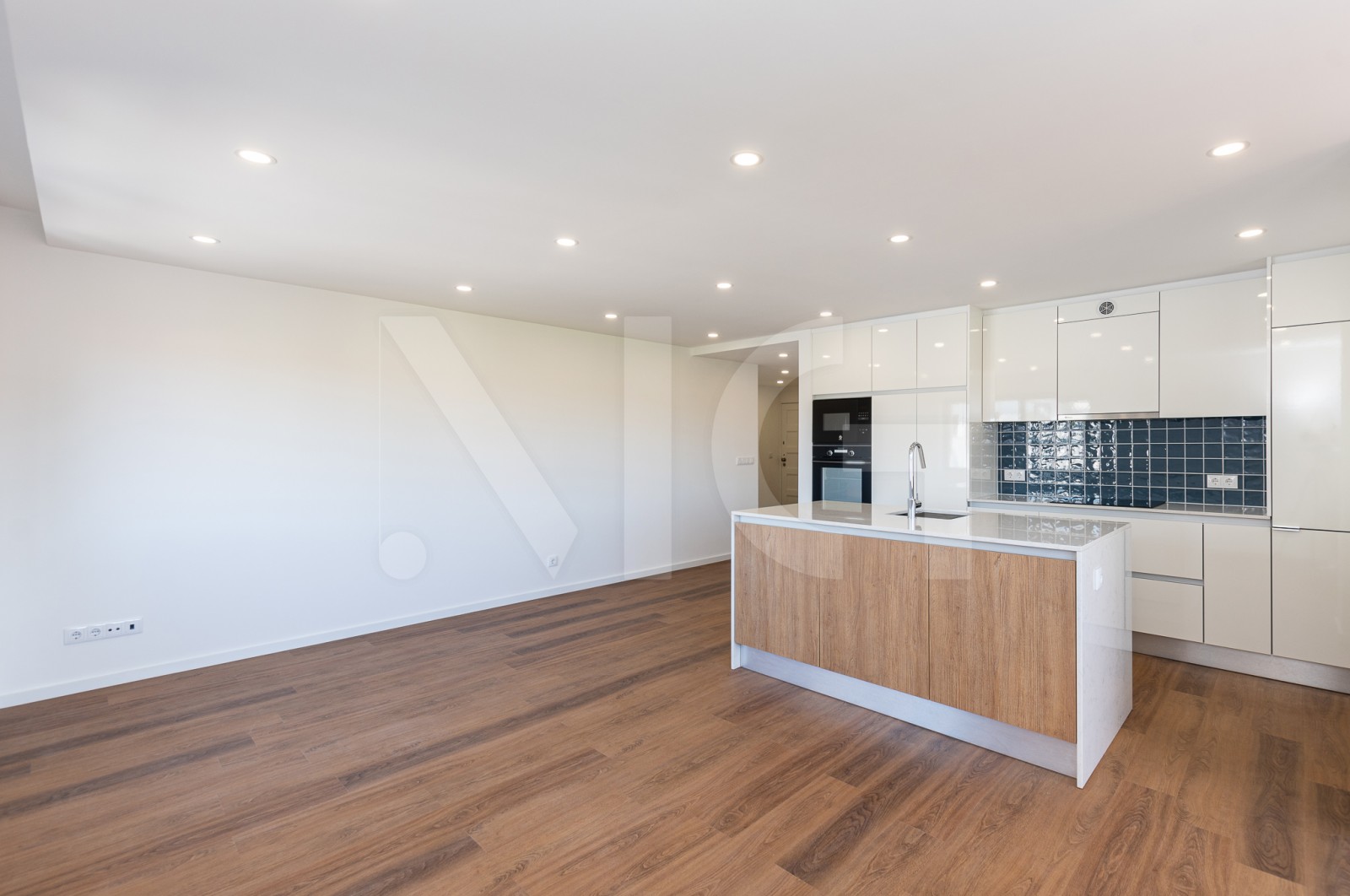 Apartamento T2 para Venda em Aldoar, Foz do Douro e Nevogilde, Porto, Porto - Cozinha (Imagem 3)