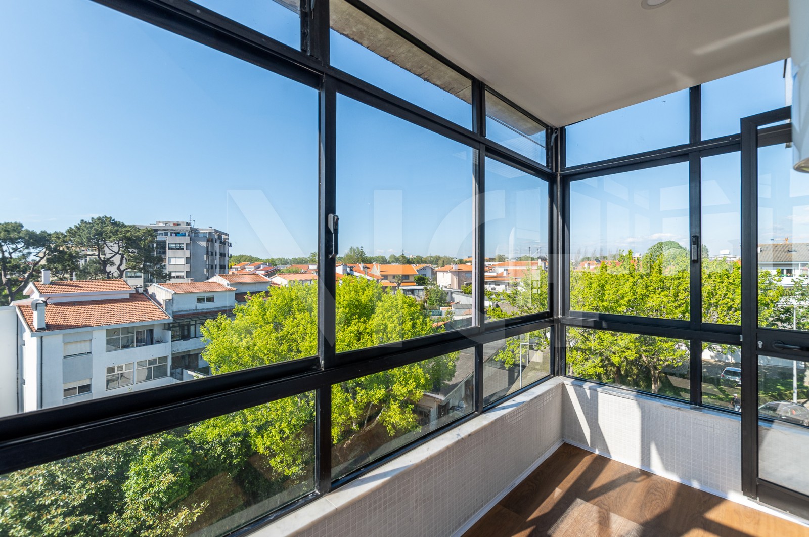 Apartamento T2 para Venda em Aldoar, Foz do Douro e Nevogilde, Porto, Porto - Vistas (Imagem 2)
