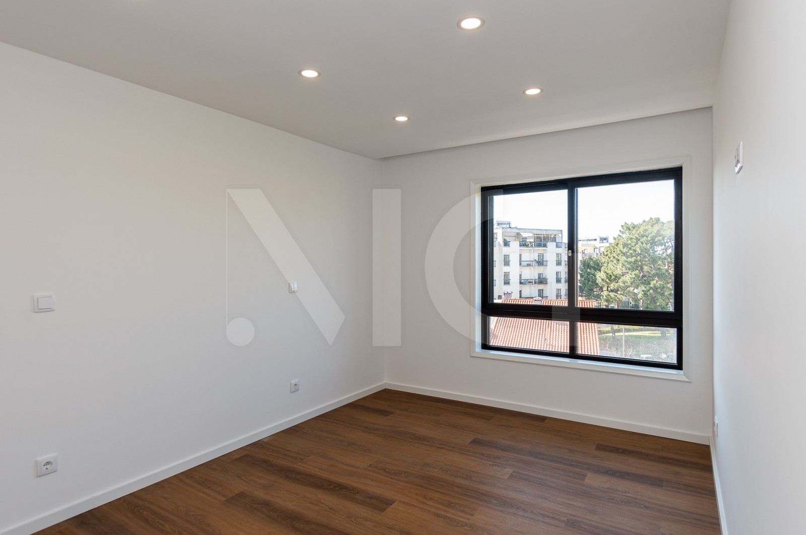 Apartamento T2 para Venda em Aldoar, Foz do Douro e Nevogilde, Porto, Porto - Quarto (Imagem 2)