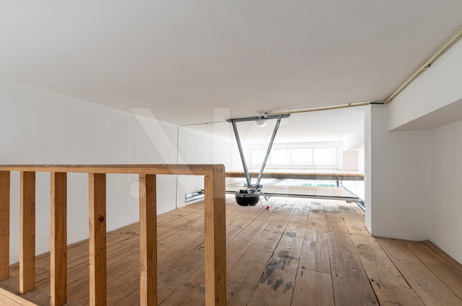 Apartamento T2 para Venda em Aldoar, Foz do Douro e Nevogilde, Porto, Porto - Parqueamento/Garagem (Imagem 2)