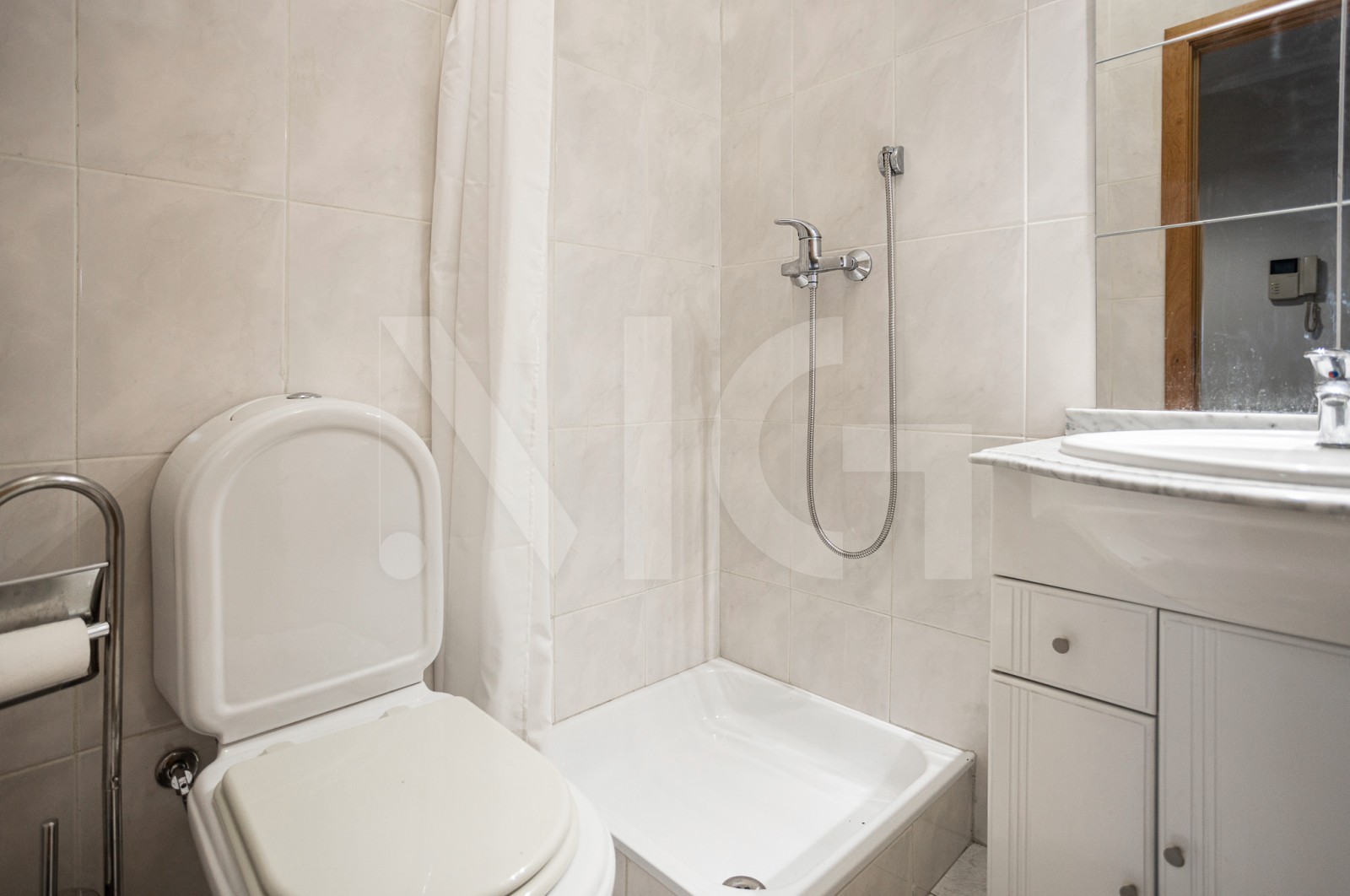 Apartamento T2 para Venda em Águas Santas, Maia, Porto - Casa de banho (Imagem 1)