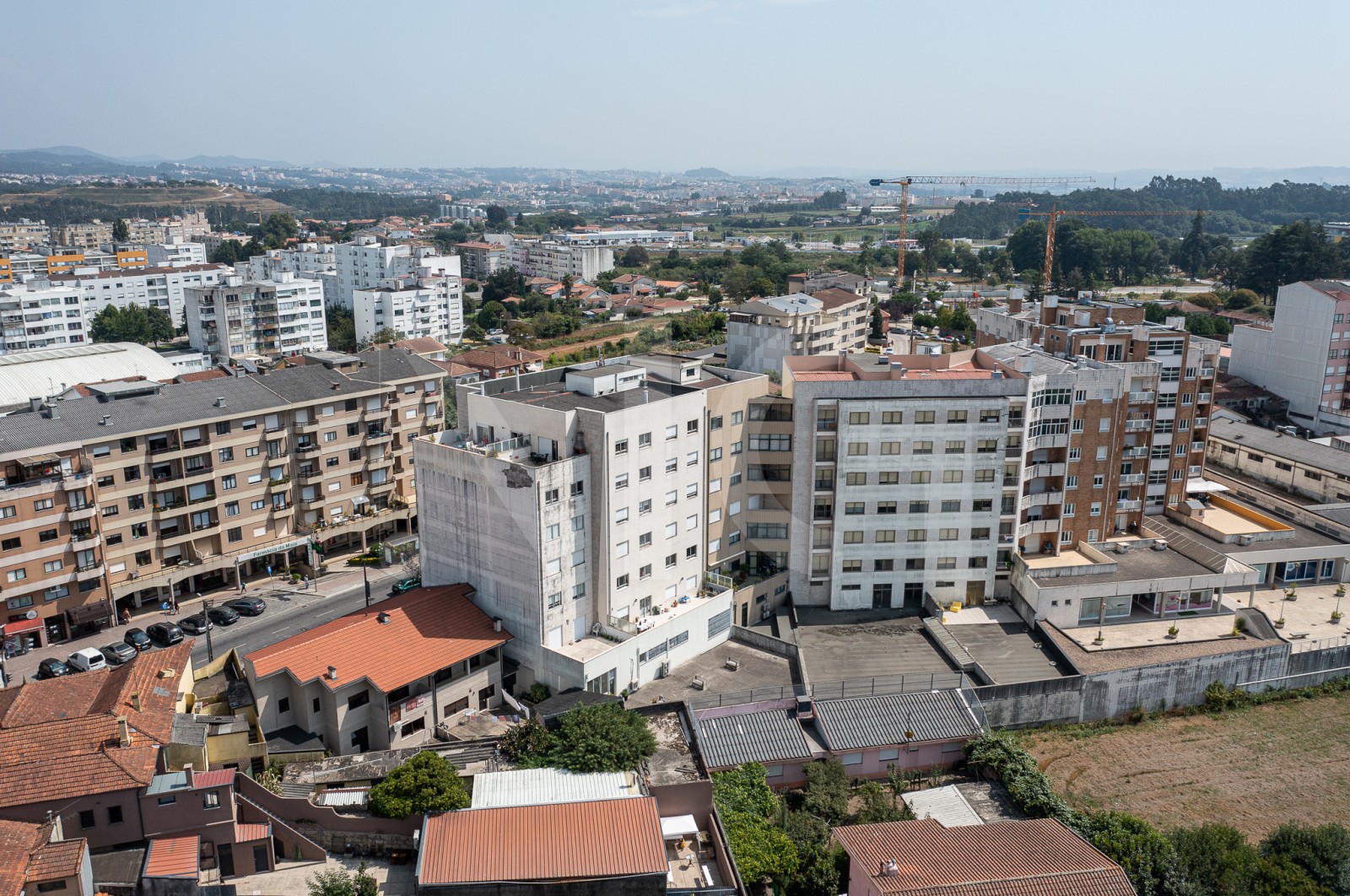 Apartamento T2 para Venda em Águas Santas, Maia, Porto - Área envolvente (Imagem 3)