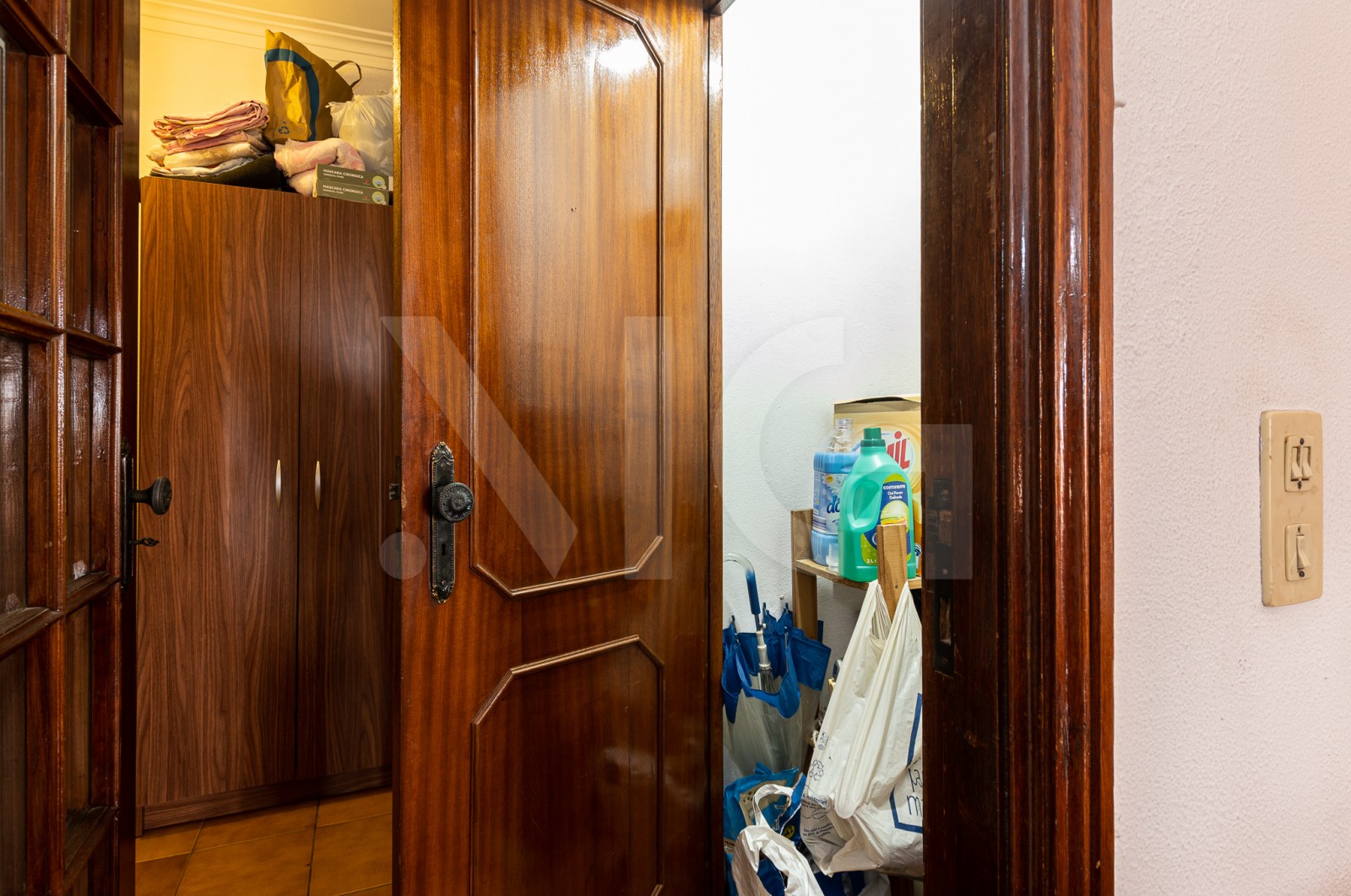 Apartment T1 for For sale in Baguim do Monte (Rio Tinto), Gondomar, Porto - Hall de entrada (Imagem 4)