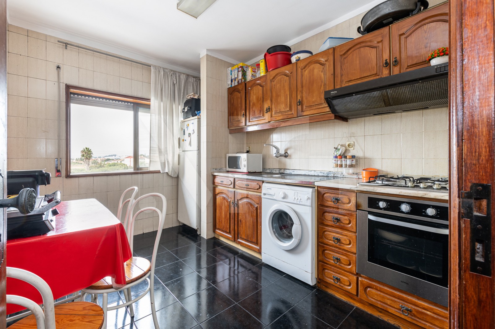 Apartment T1 for For sale in Baguim do Monte (Rio Tinto), Gondomar, Porto - Cozinha (Imagem 1)