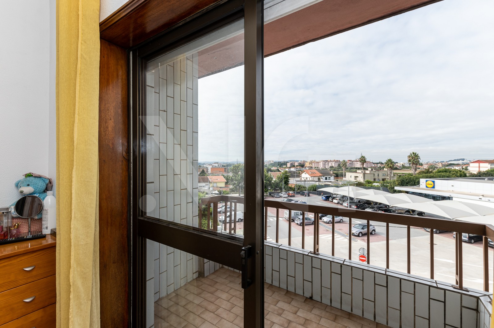 Apartment T1 for For sale in Baguim do Monte (Rio Tinto), Gondomar, Porto - Varanda (Imagem 2)