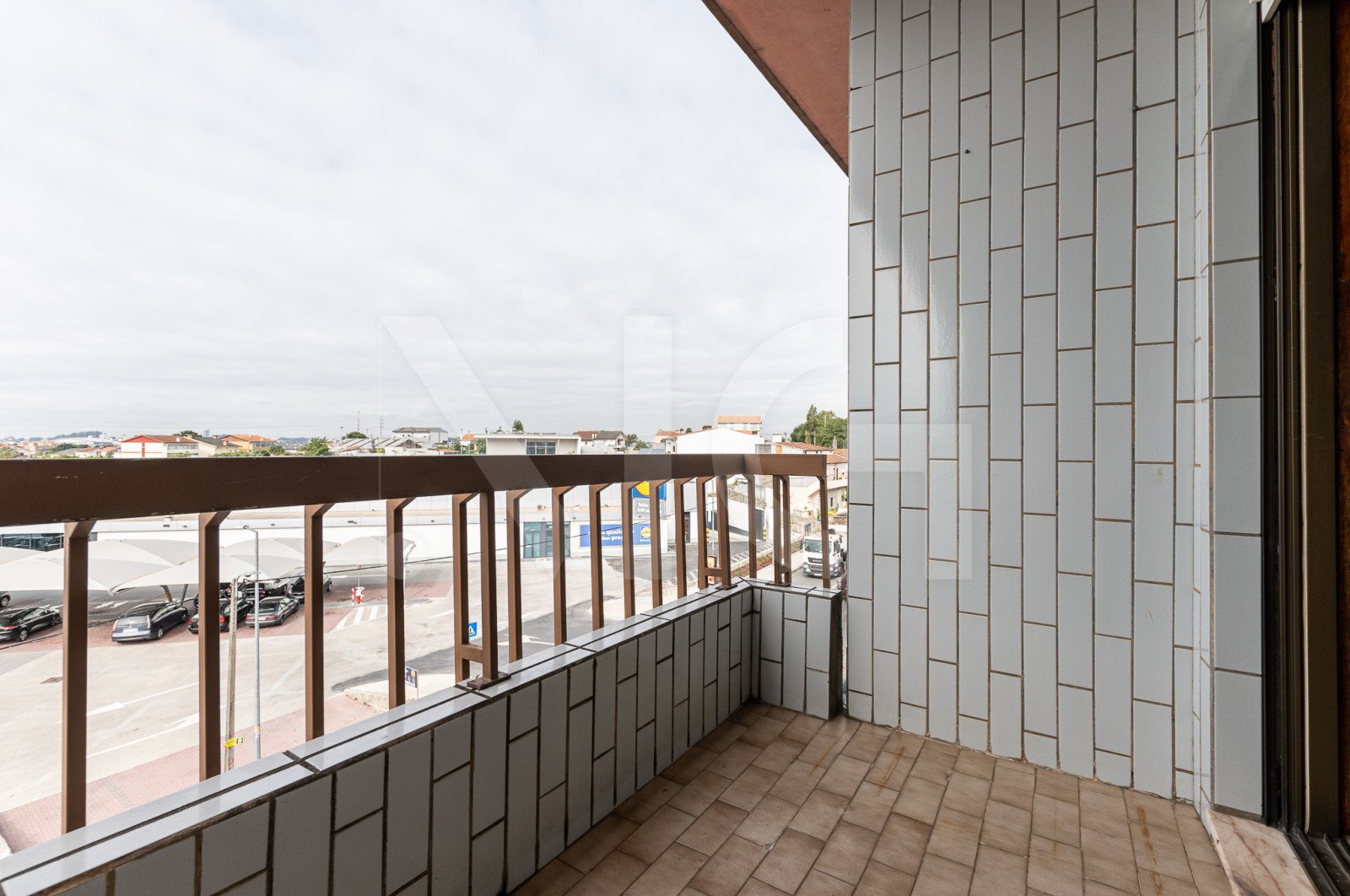 Apartment T1 for For sale in Baguim do Monte (Rio Tinto), Gondomar, Porto - Varanda (Imagem 3)