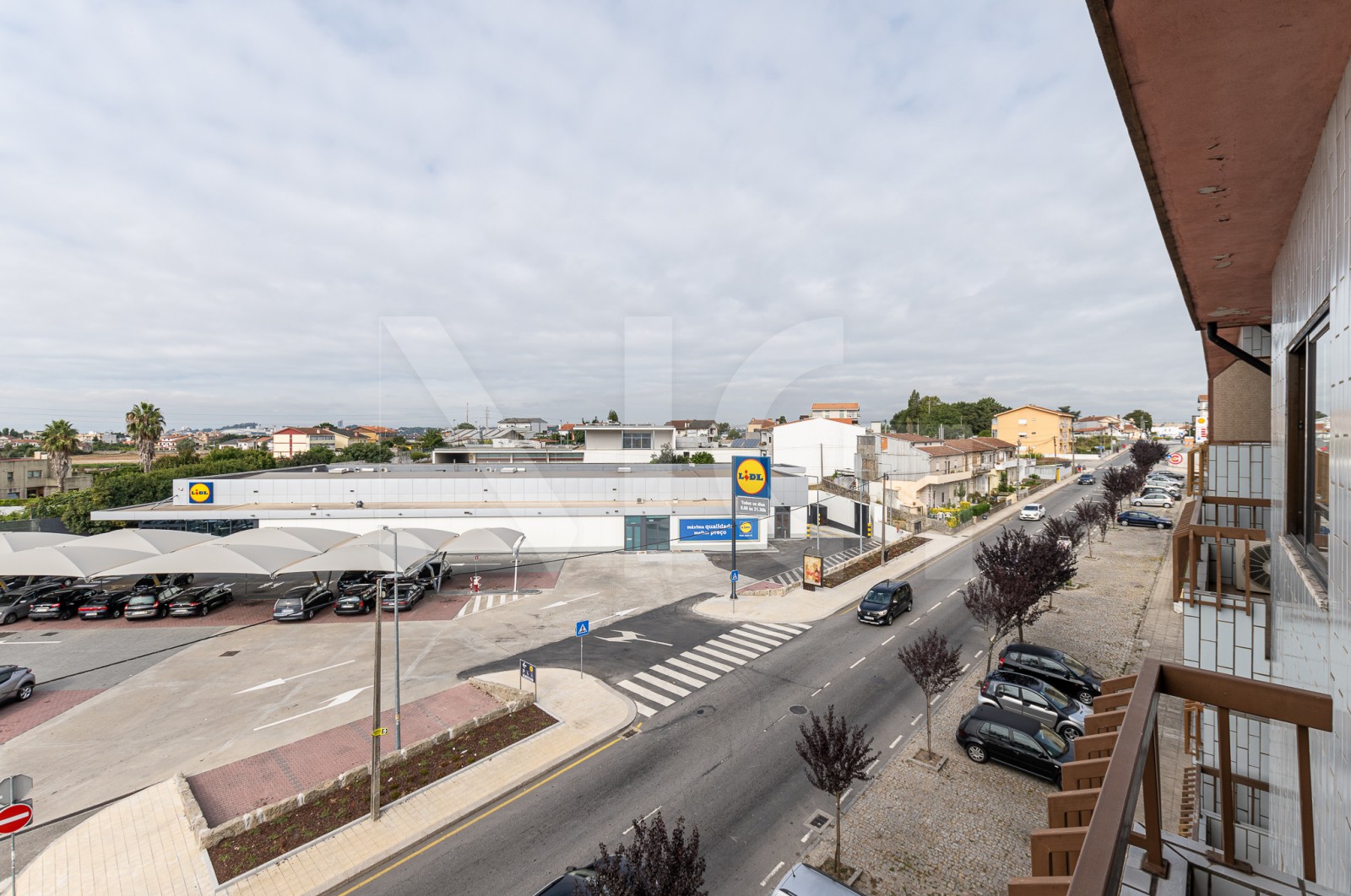 Apartment T1 for For sale in Baguim do Monte (Rio Tinto), Gondomar, Porto - Vistas (Imagem 2)