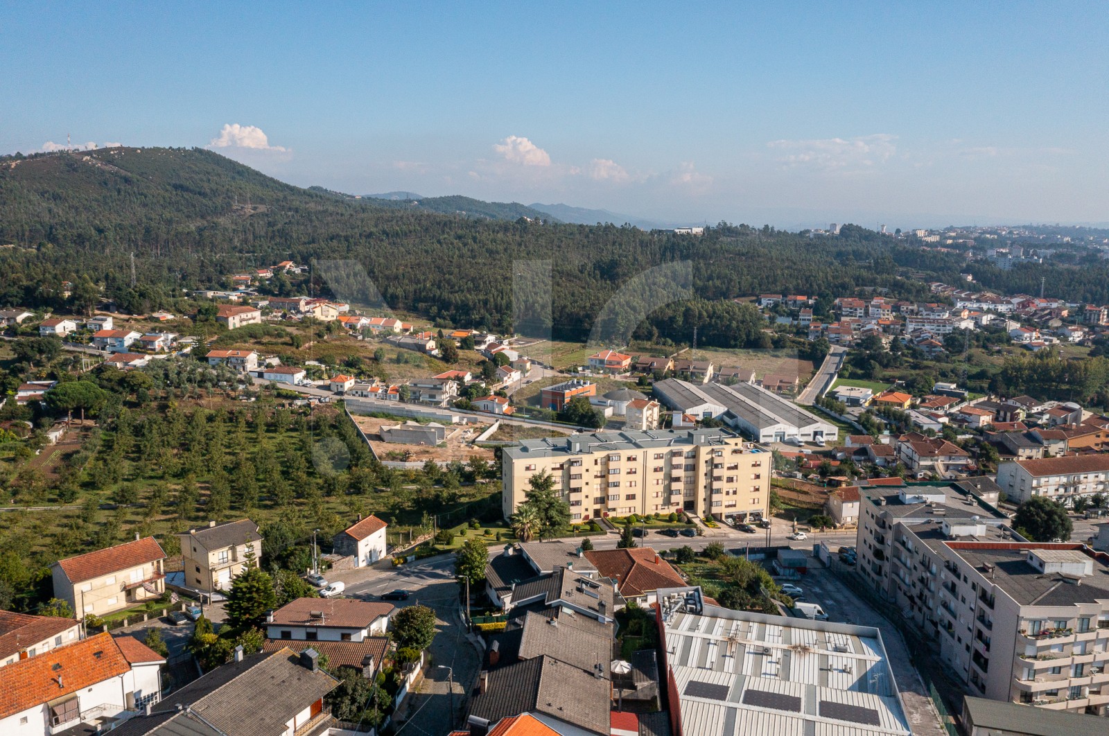 House T3+1 for For sale in Baguim do Monte (Rio Tinto), Gondomar, Porto - Área envolvente (Imagem 4)