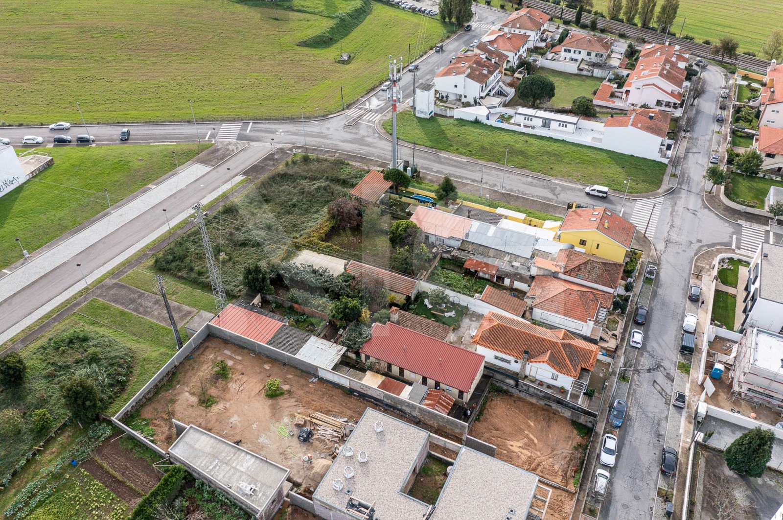 House T5 for For sale in Custóias, Leça do Balio e Guifões, Matosinhos, Porto - Área envolvente (Imagem 1)