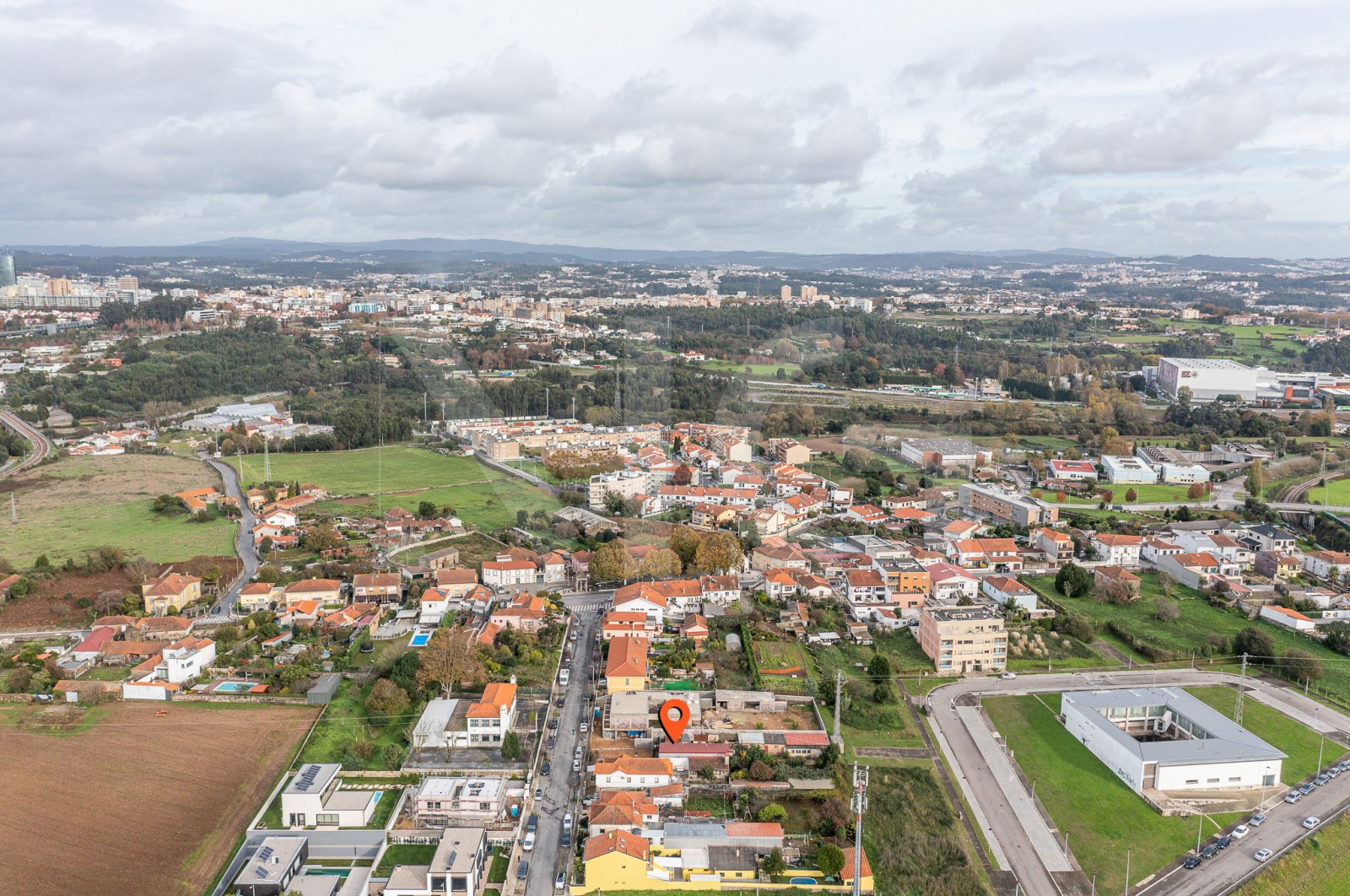 House T5 for For sale in Custóias, Leça do Balio e Guifões, Matosinhos, Porto - Área envolvente (Imagem 5)