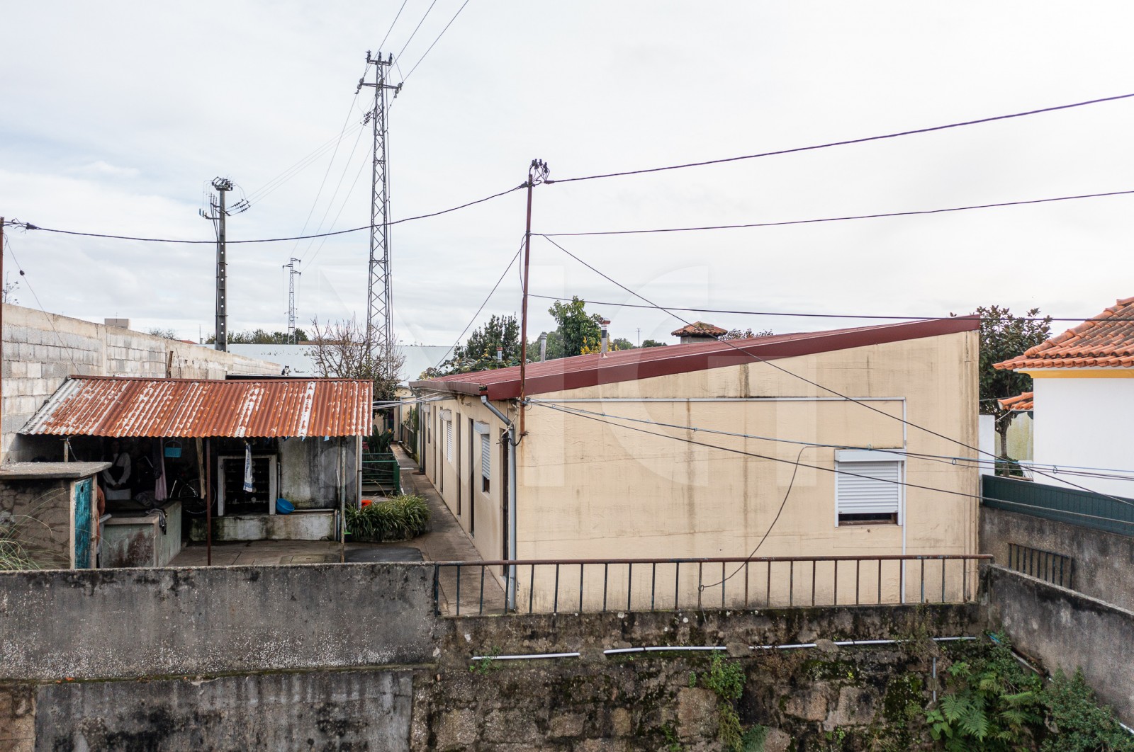 House T5 for For sale in Custóias, Leça do Balio e Guifões, Matosinhos, Porto - Áreas comuns (Imagem 1)