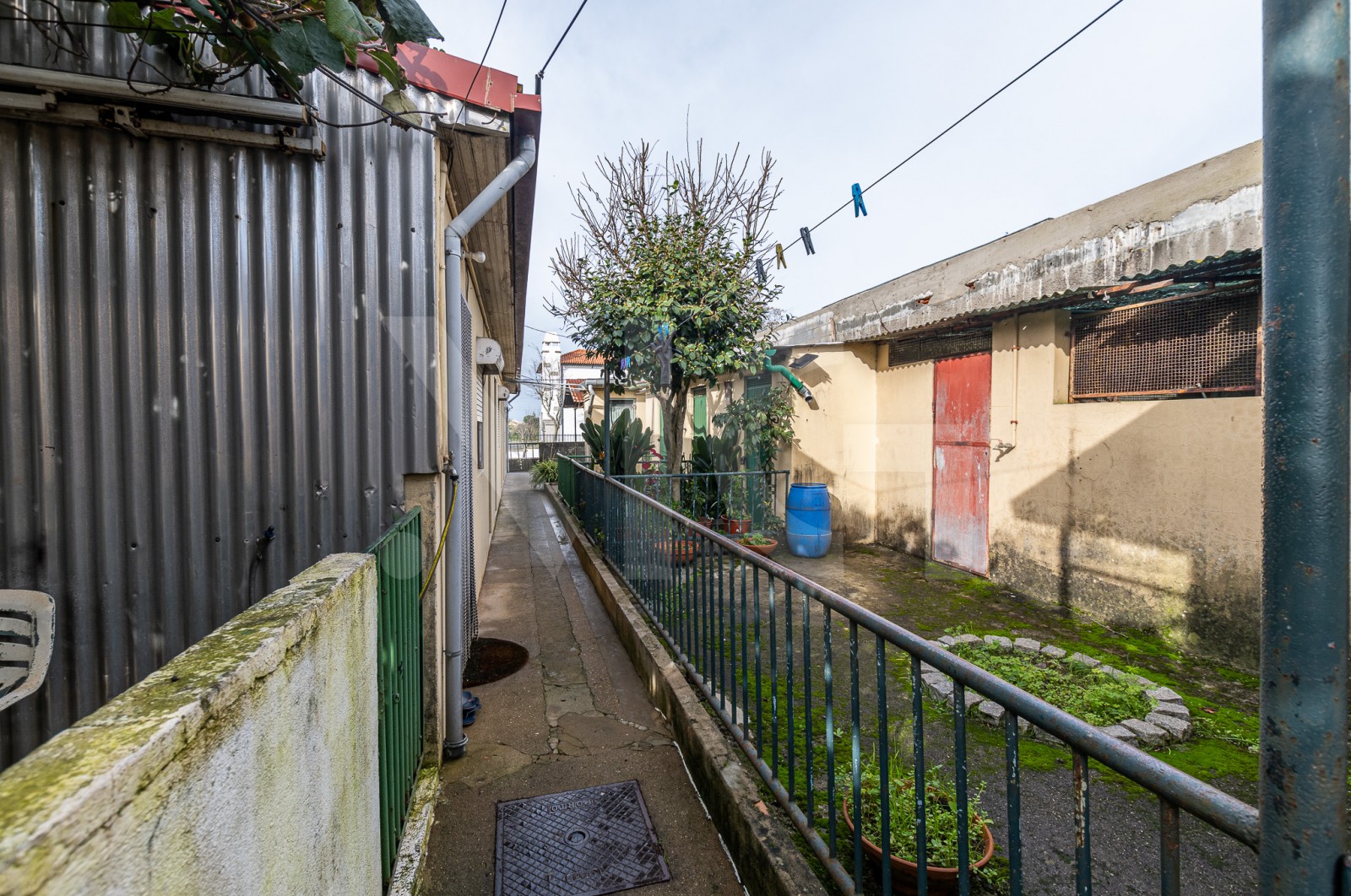 House T5 for For sale in Custóias, Leça do Balio e Guifões, Matosinhos, Porto - Áreas comuns (Imagem 3)