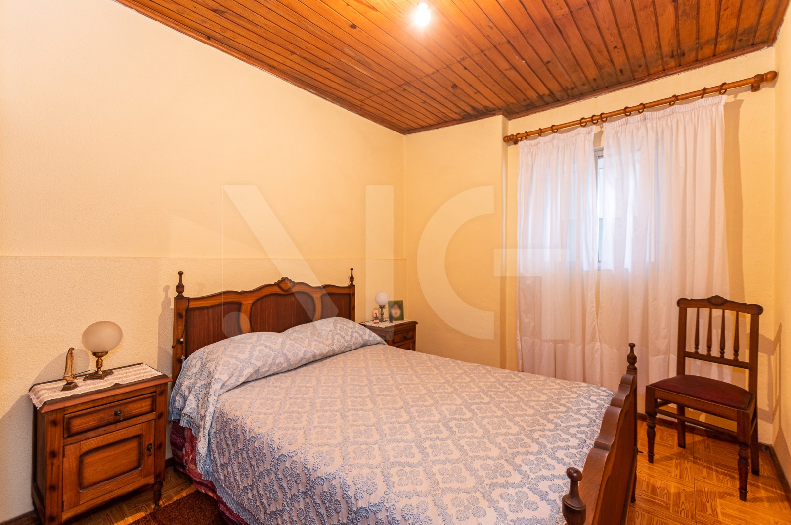 House T5 for For sale in Custóias, Leça do Balio e Guifões, Matosinhos, Porto - Quarto (Imagem 2)